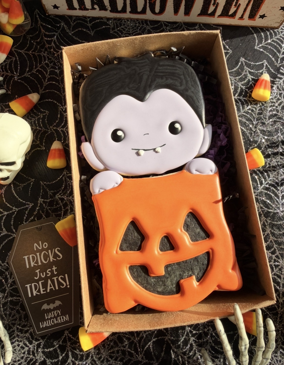 Vampire Trick-or-Treat Cookie