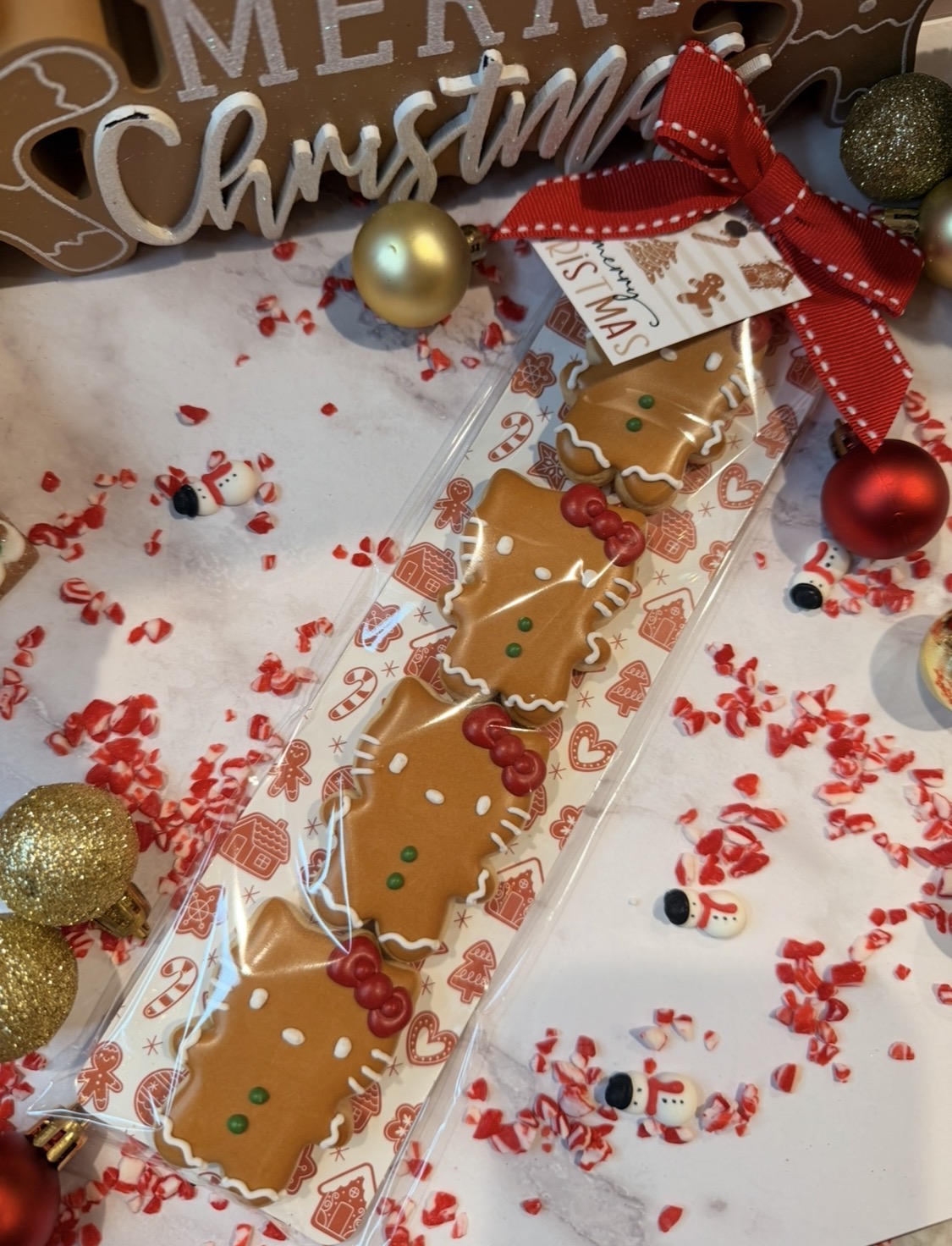 Hello Kitty Gingerbread Mini Cookie Set