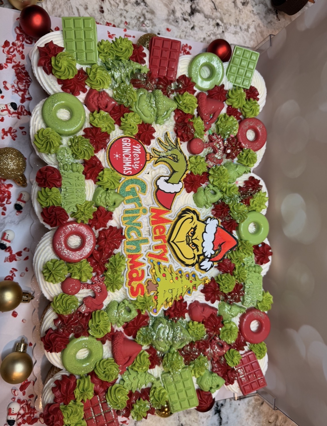 Grinchmas Cupcake Platter (24 Count)