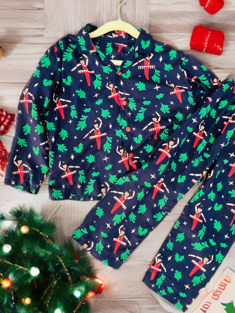 Christmas-Themed Unisex Pajama Set