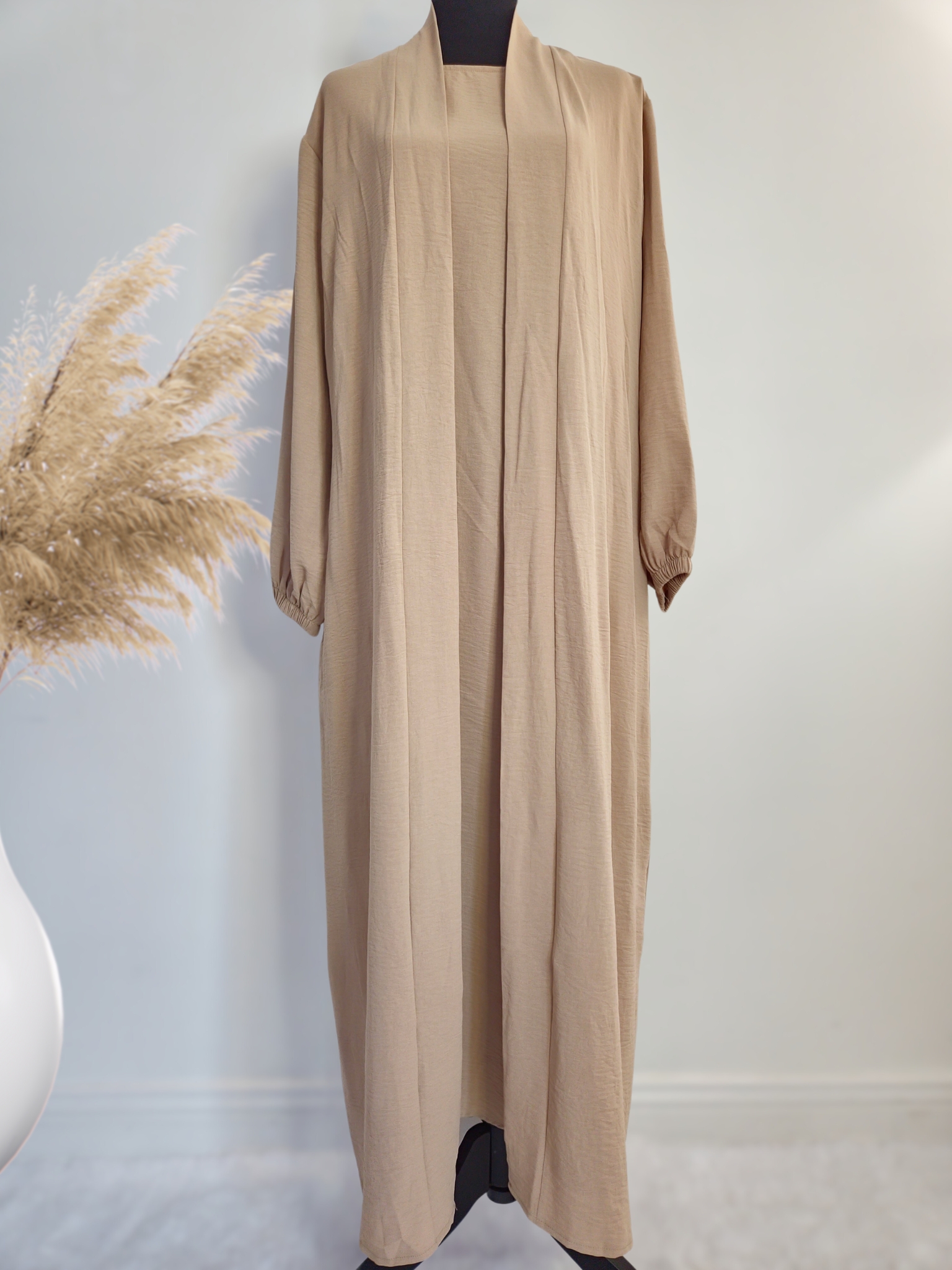 Sana Abaya