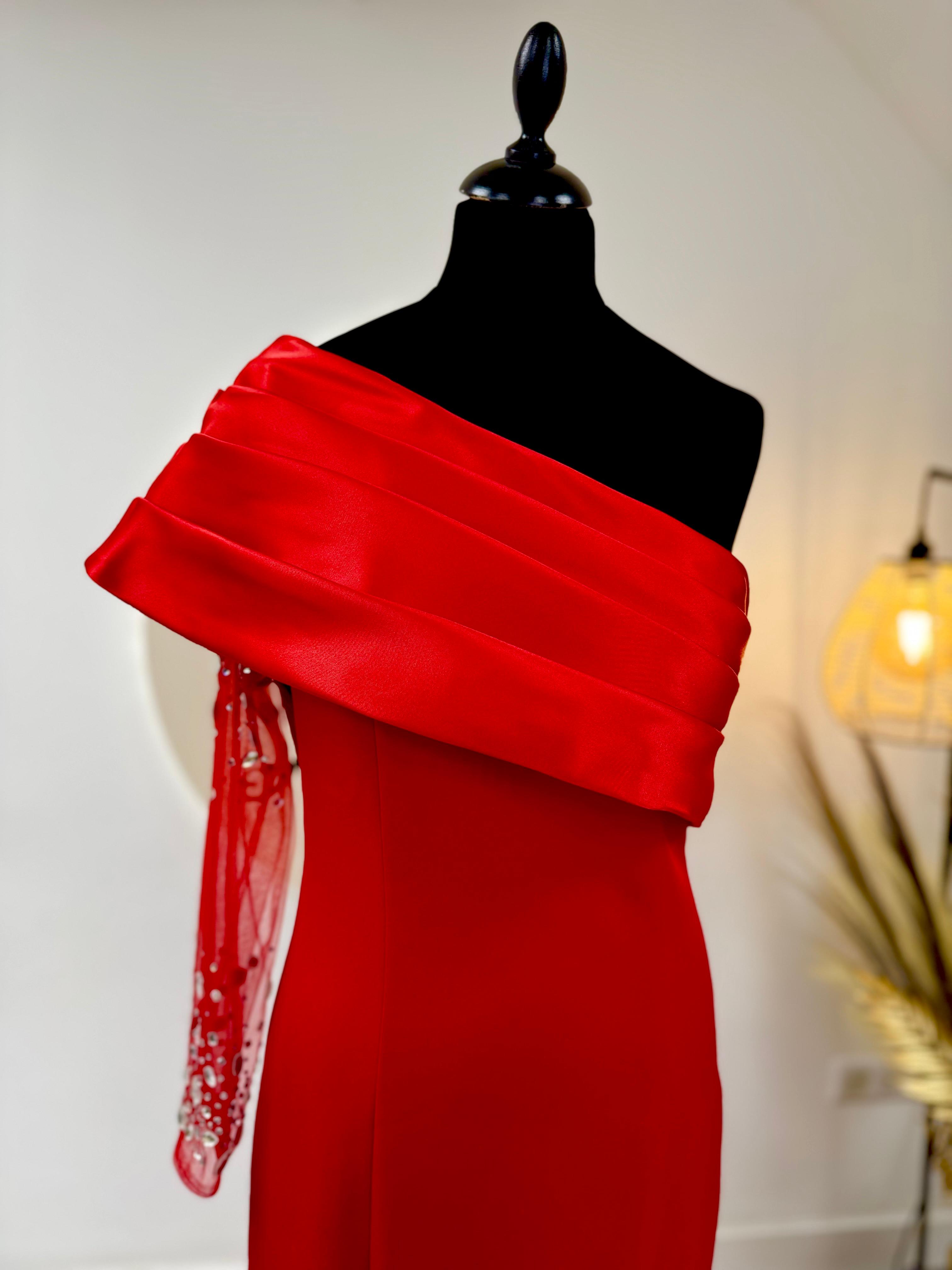 Robe Rouge Sedef