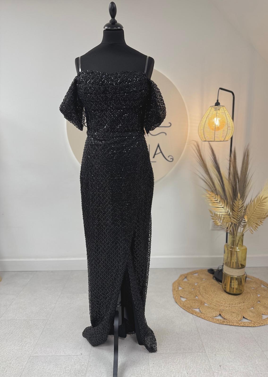 Robe de soirée noirres à paillettes