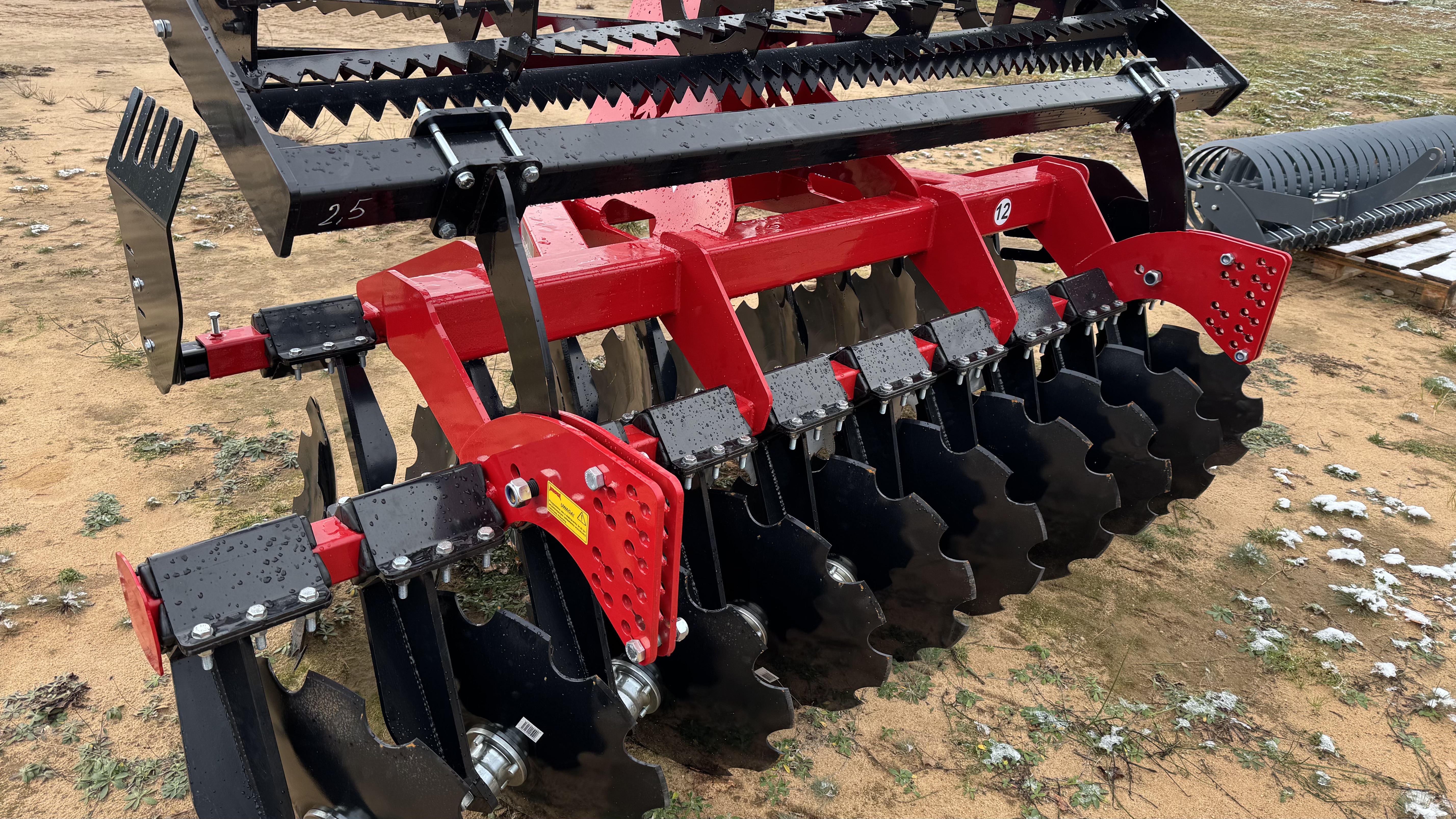 Lėkštinis skutikas BTM