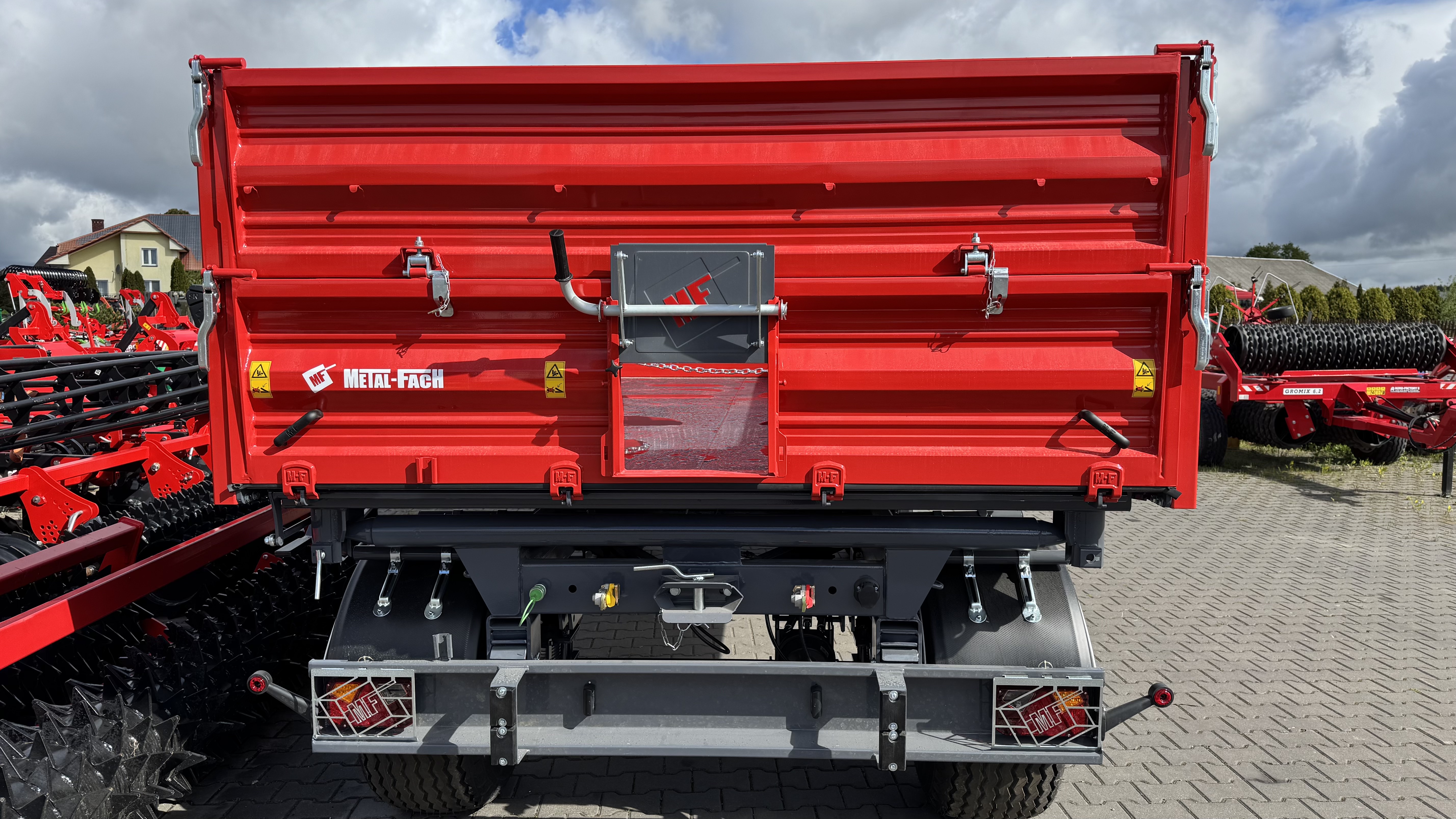 Metal-Fach Priekaba T940/2 6000kg