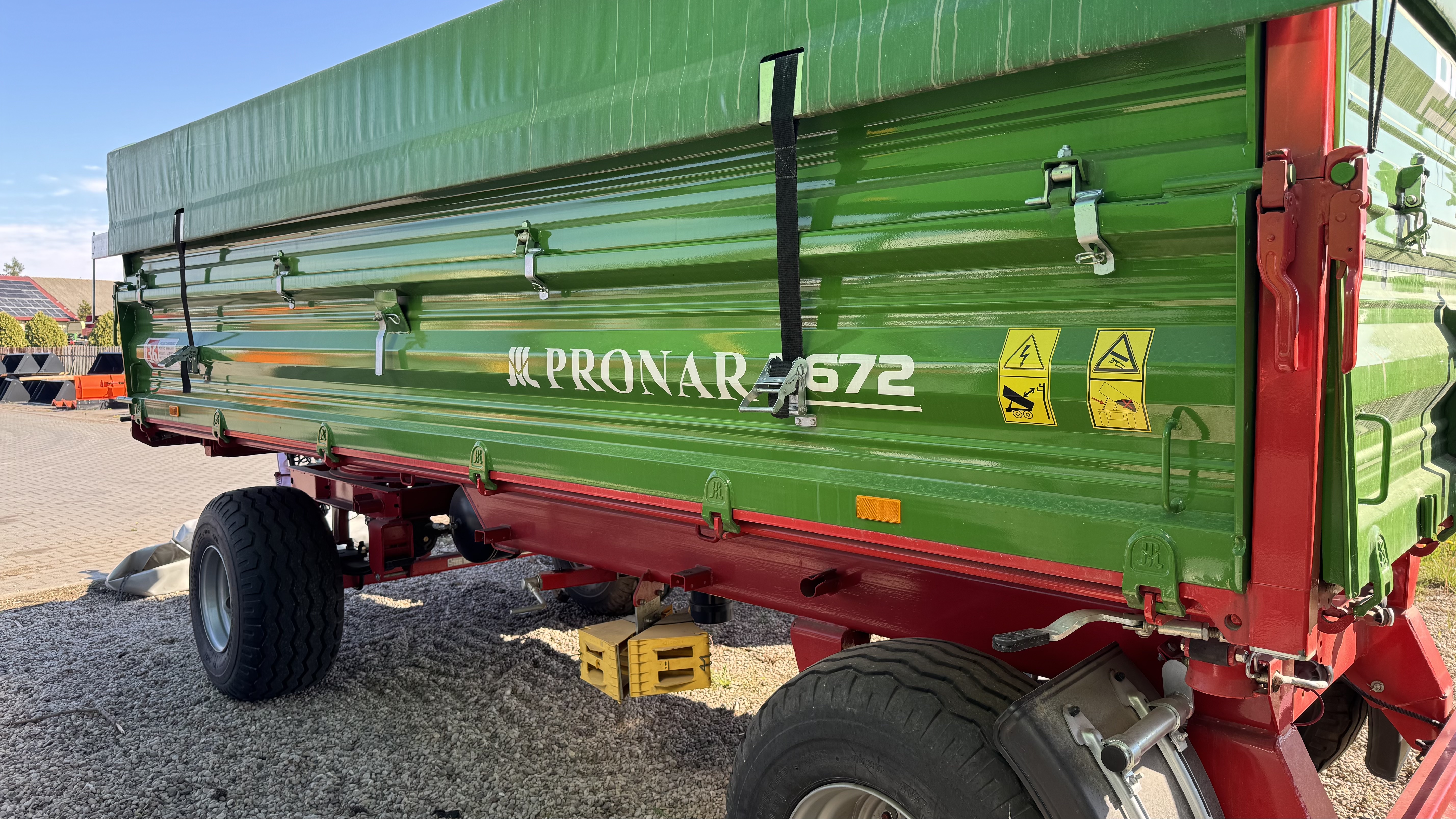 Priekaba "Pronar T672" 8000kg