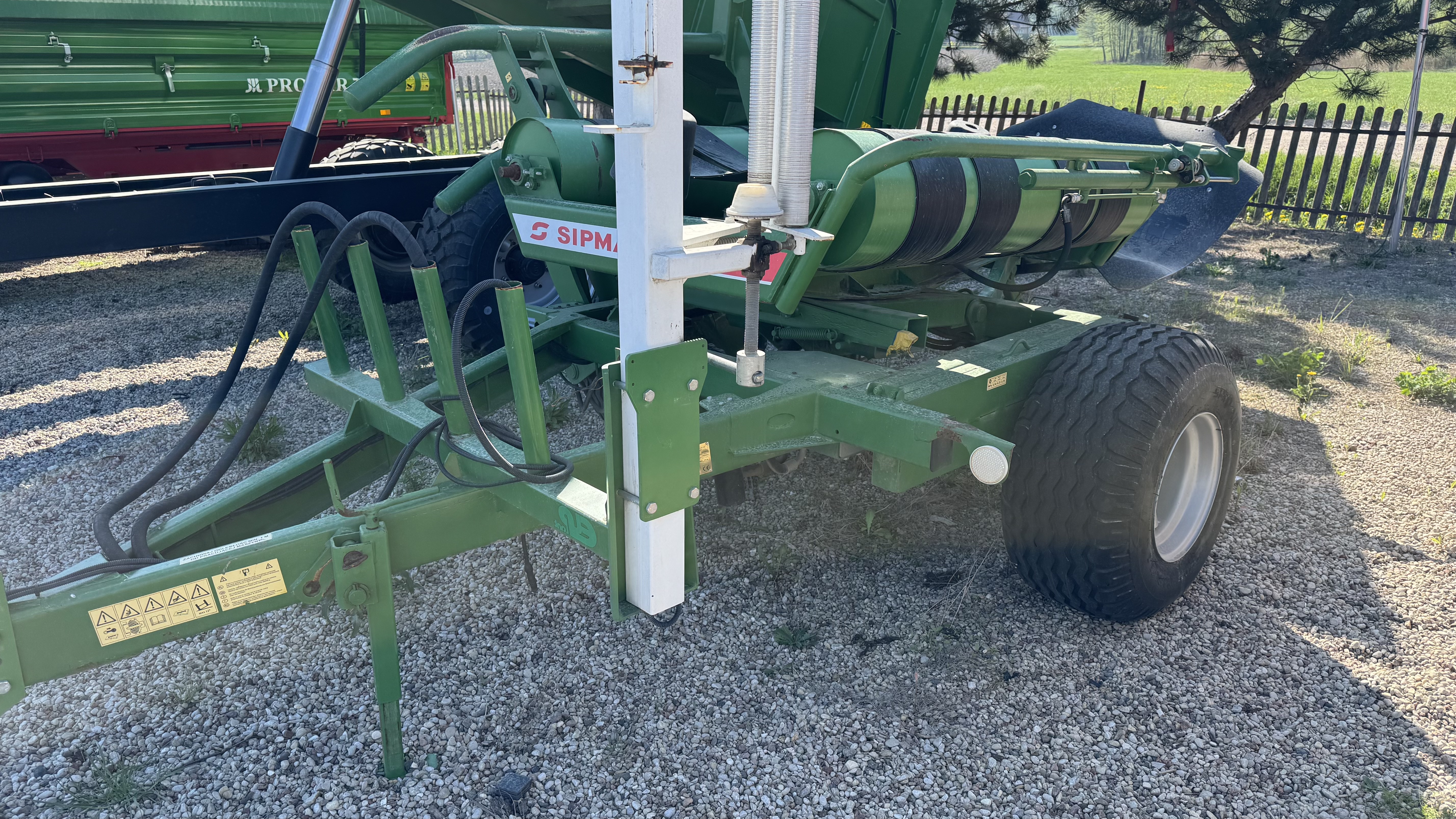 Pasikraunantys iš šono rulonų vyniotuvai "Sipma OS Mira 7521