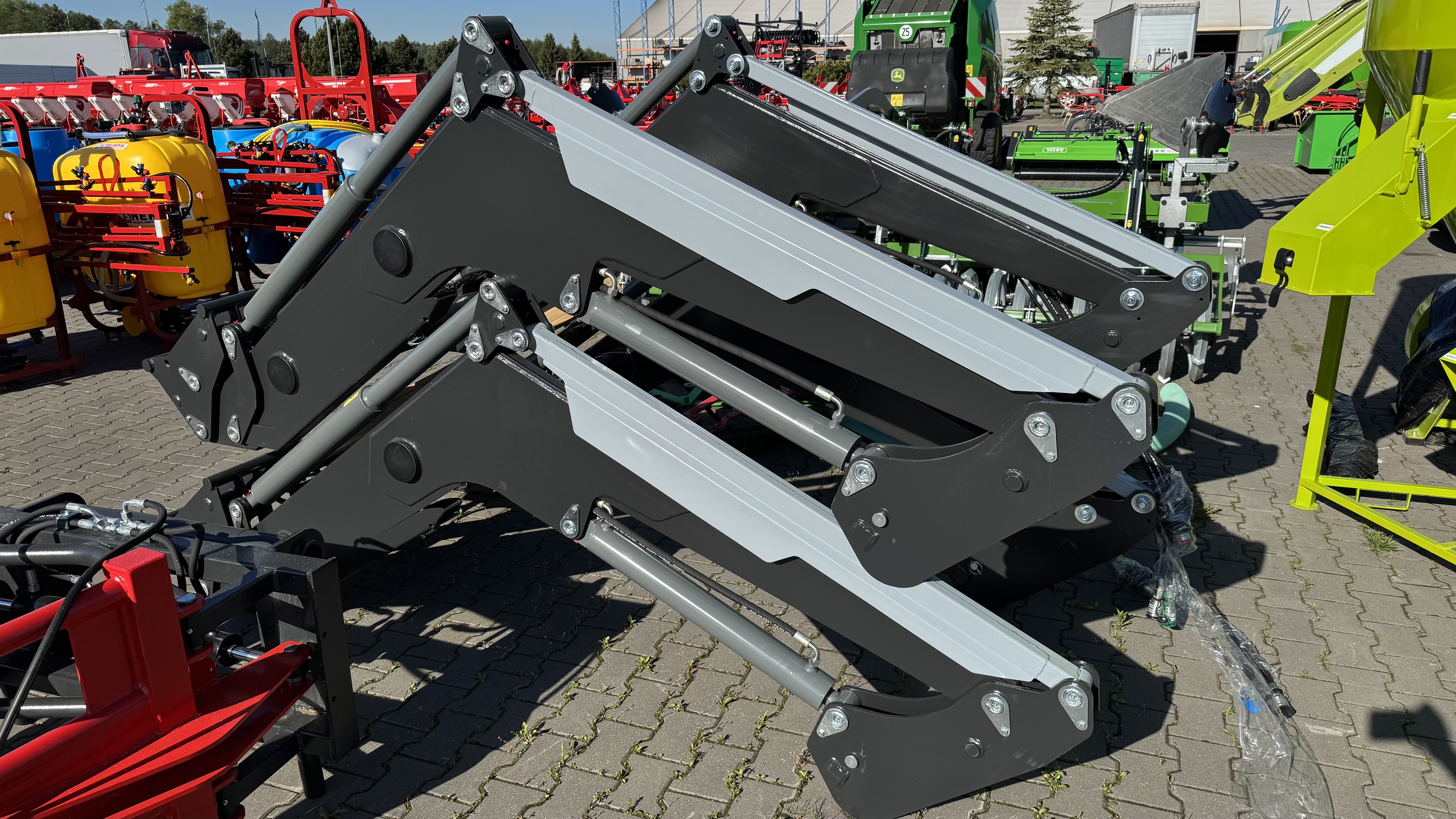 Frontalinis krautuvas METAL-TECHNIK MT02 TYTAN