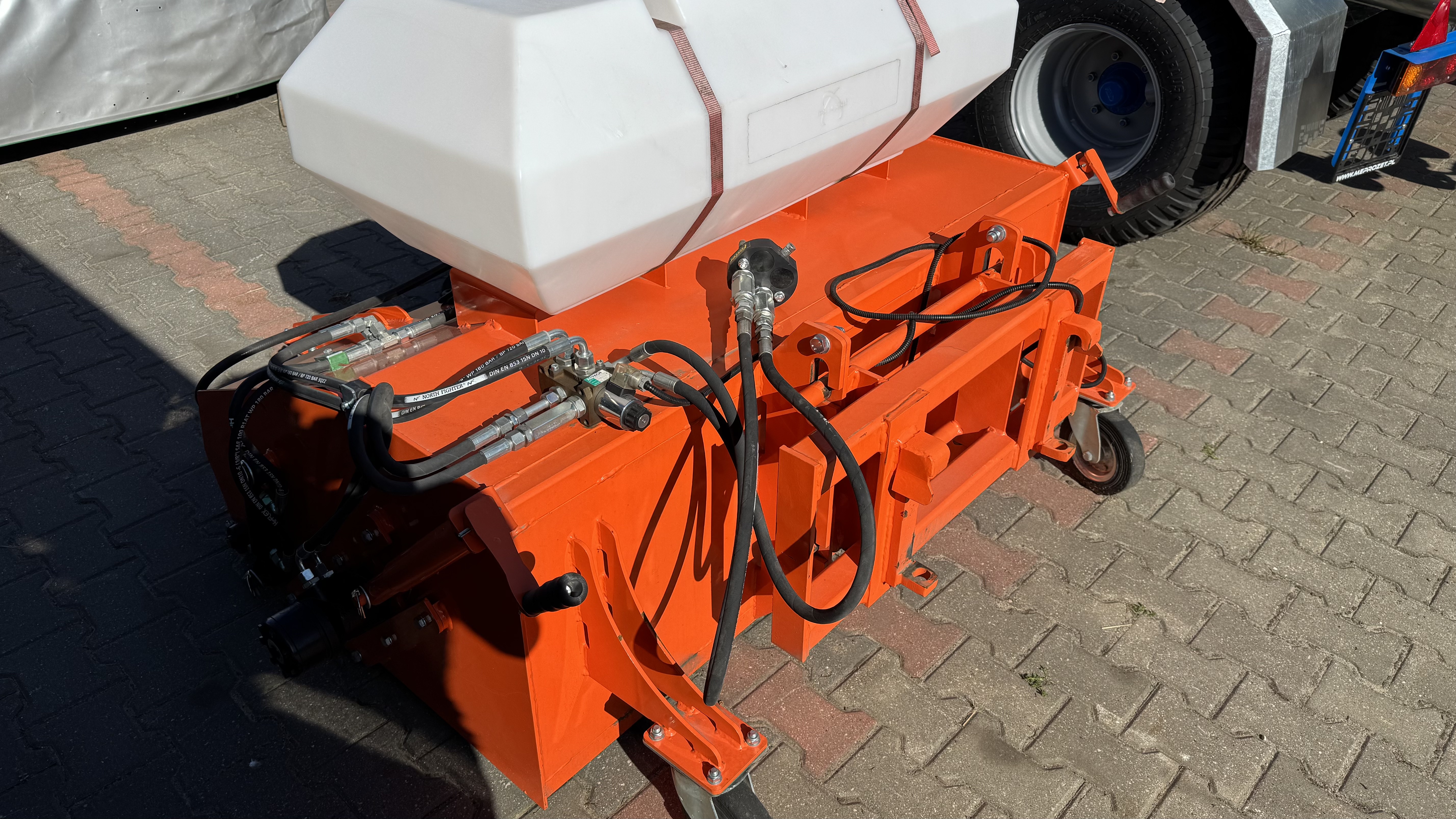 Komunalinė šluota METAL-TECHNIK, MTS 1