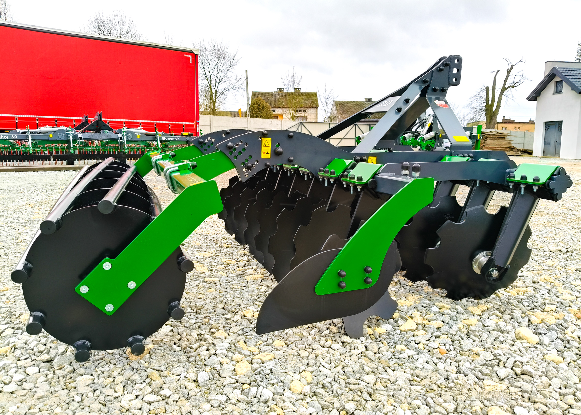 Lėkštinis skutikas Awemak Amon BTL