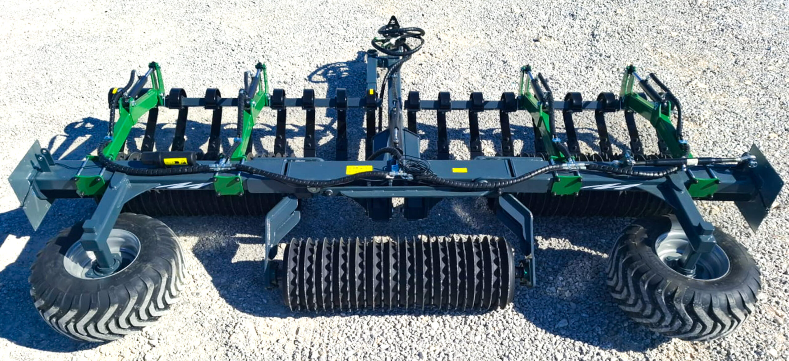 Cambridge volai Awemak Apollo WP