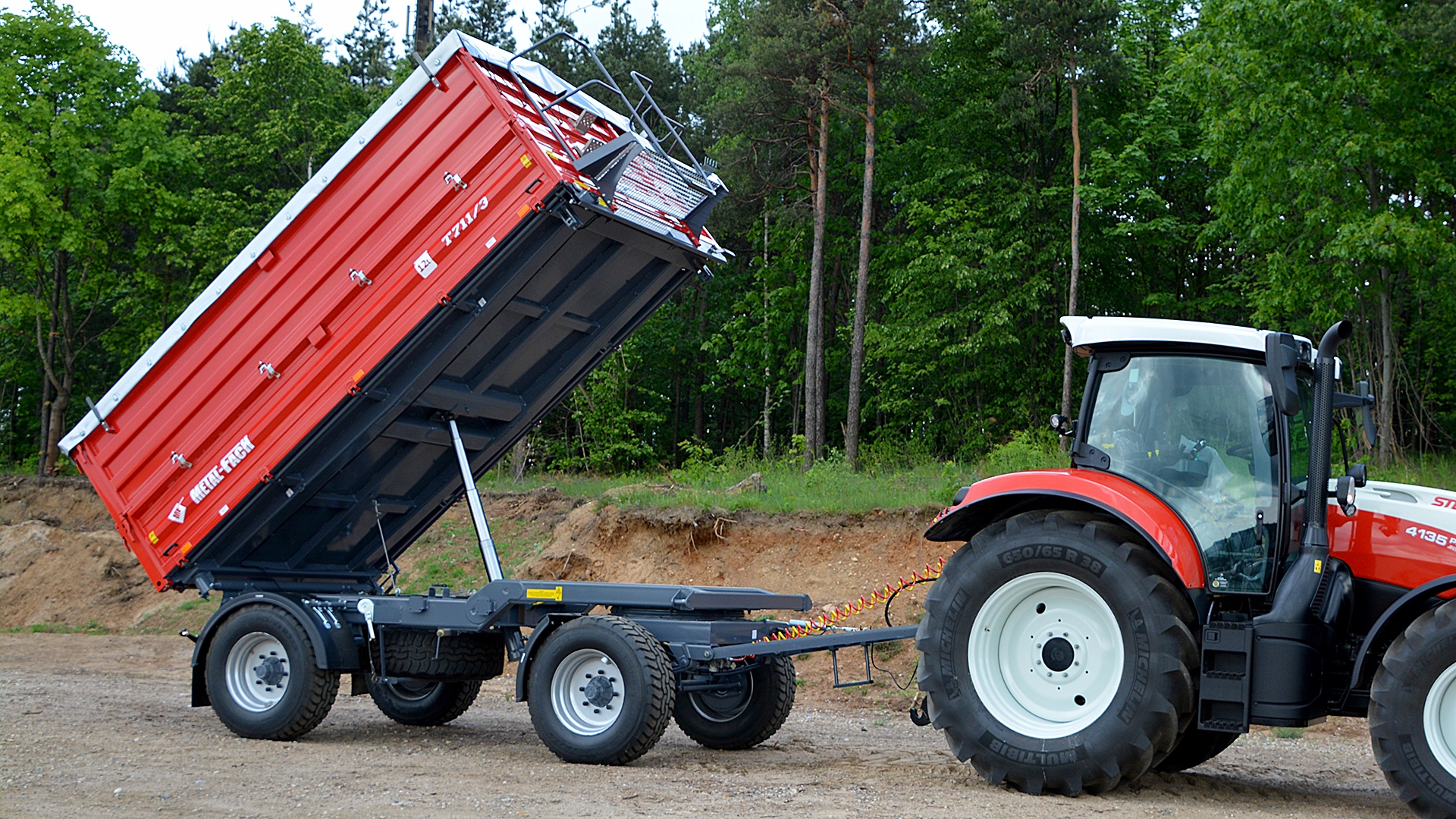 Priekabos Metal-Fach T711/3 12000kg