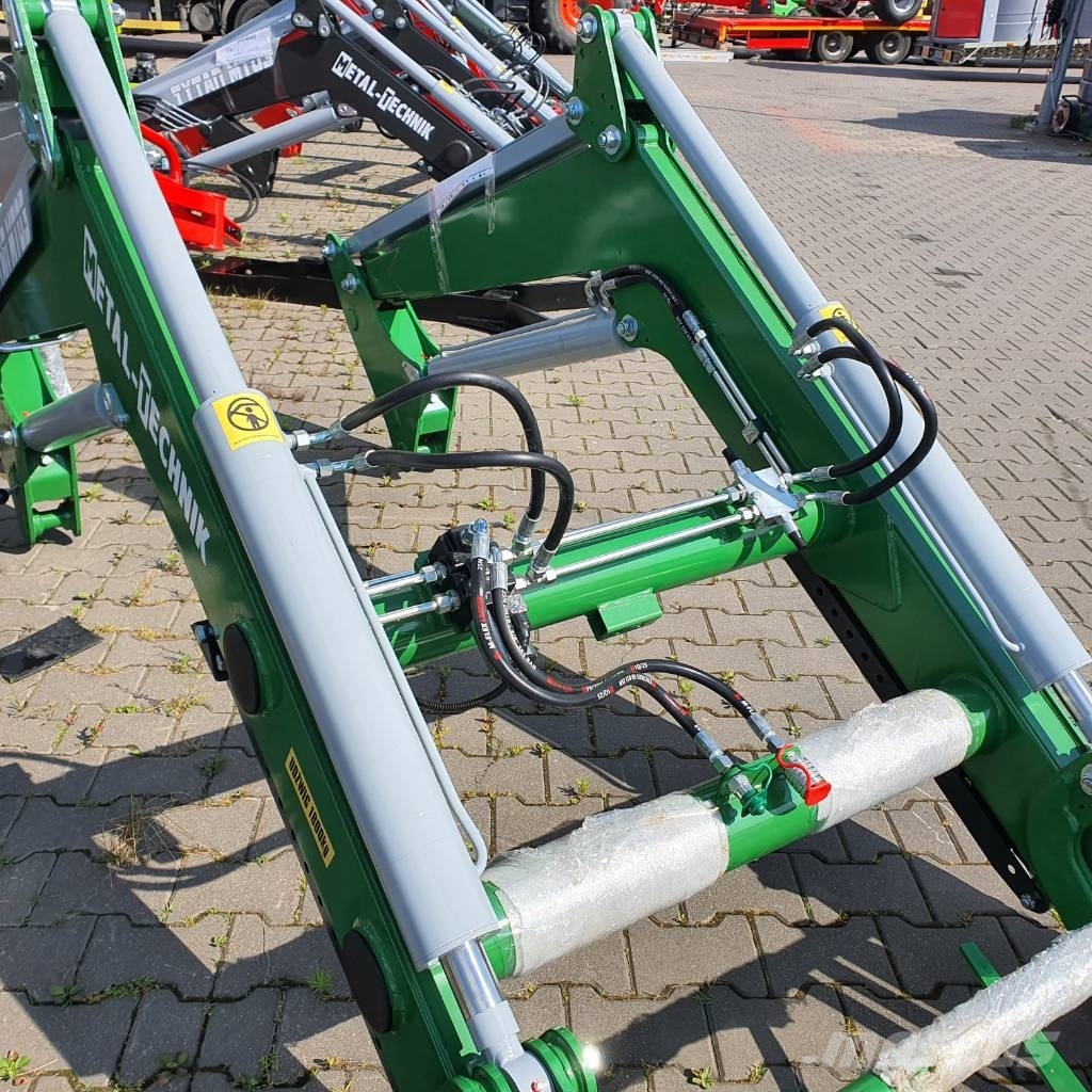 Frontalinis krautuvas Metal Technik MT03 Tytan