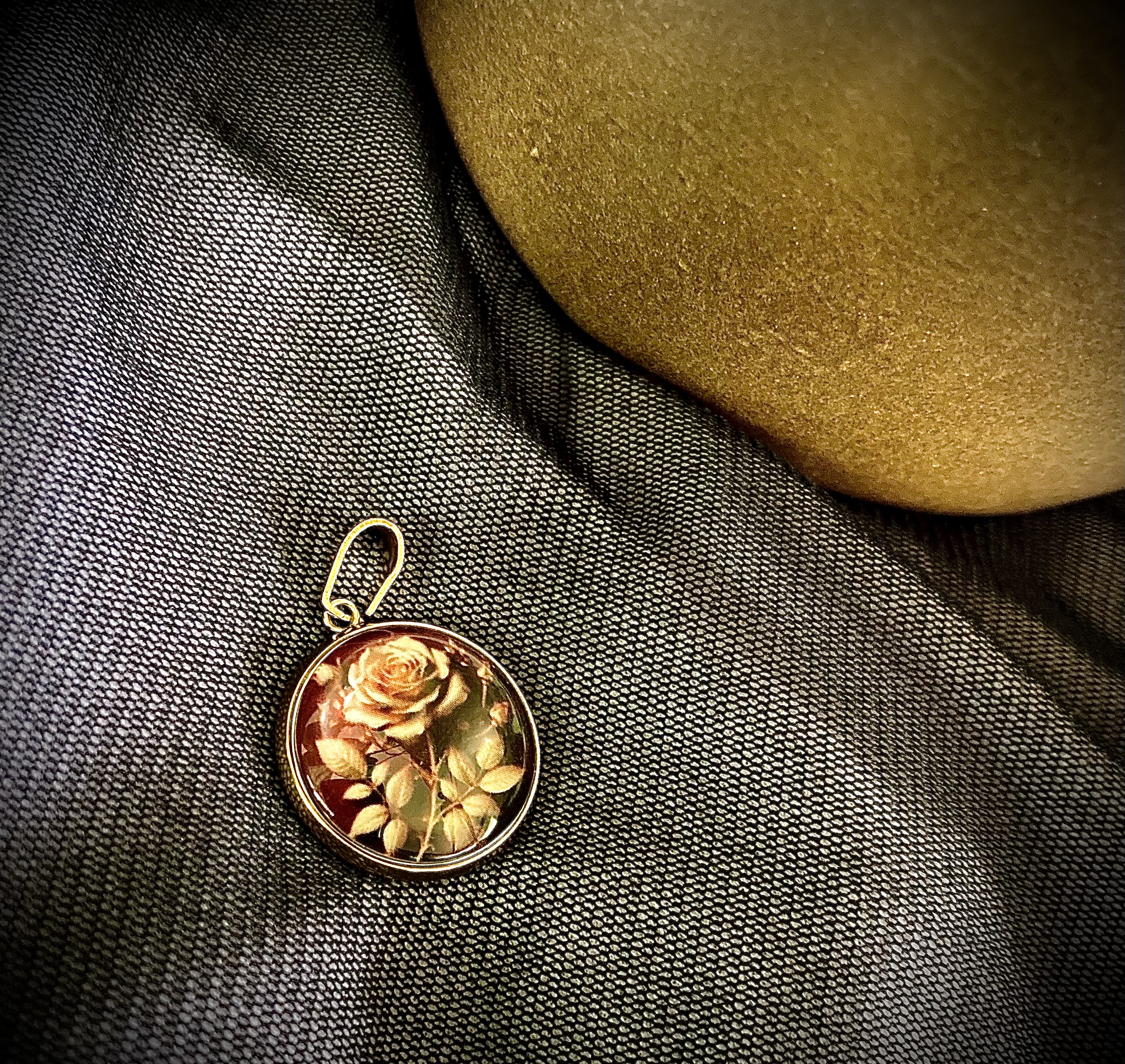 Pendentif Rose d'or