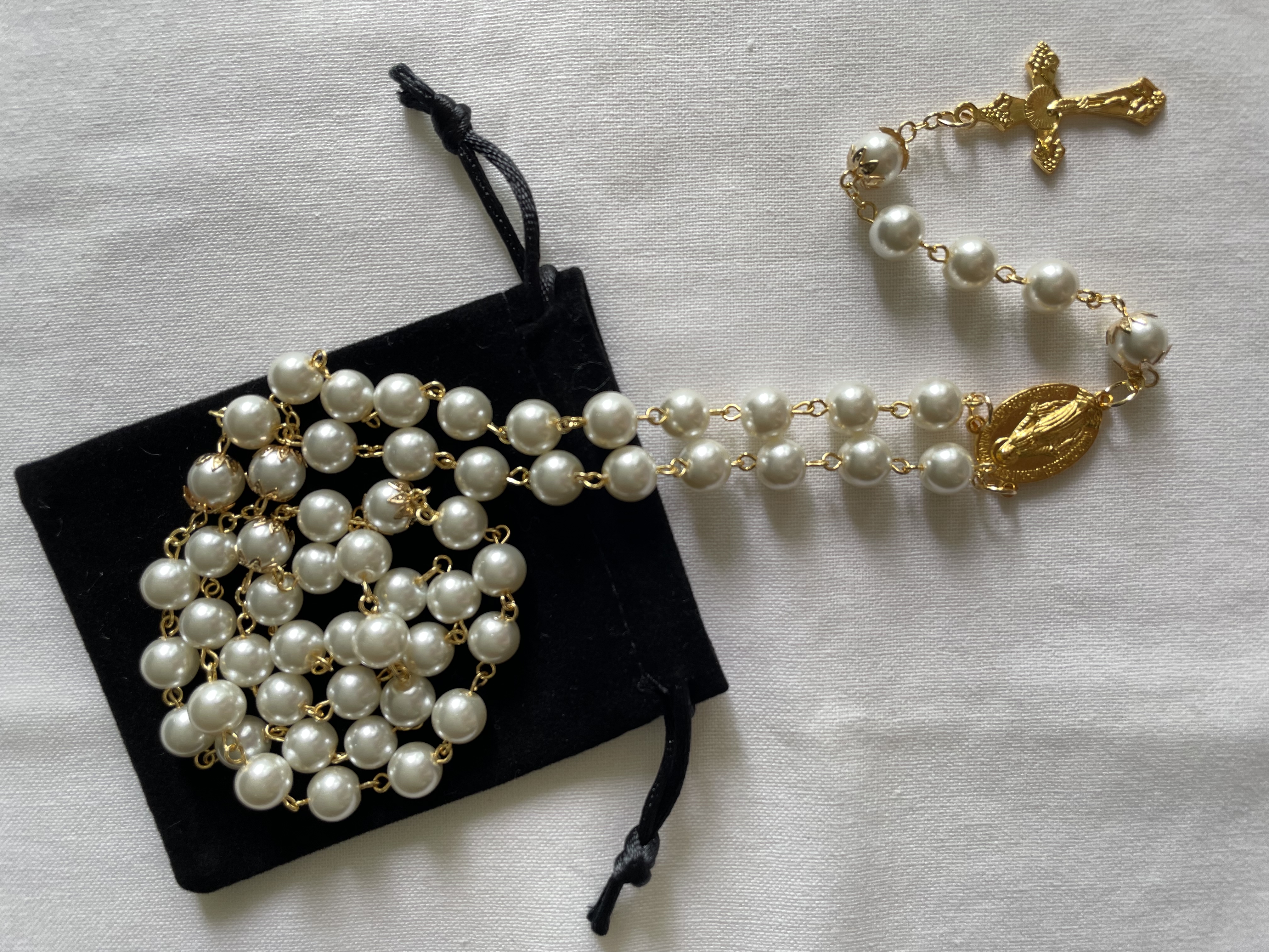 Ivory Glass Pearl with Gold Accents