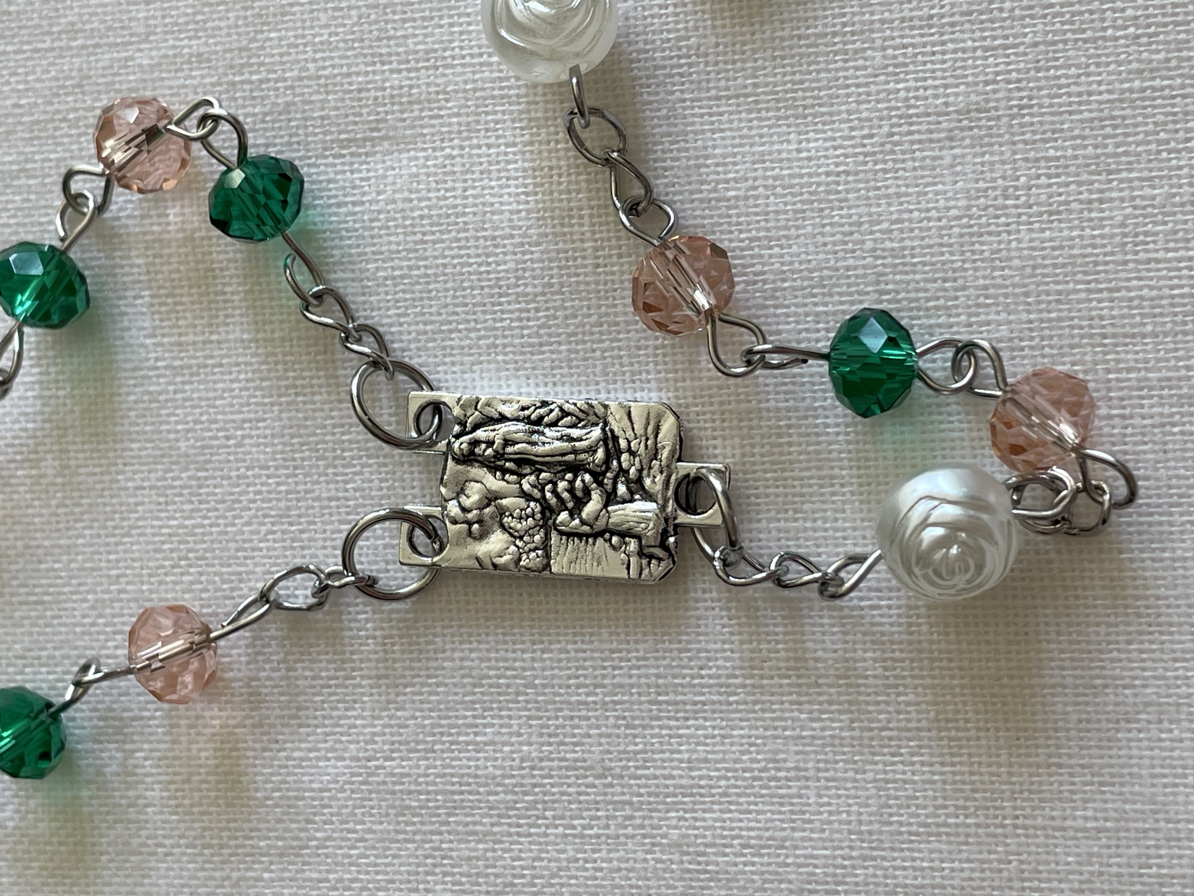 ‘Rose Vines’ Rosary