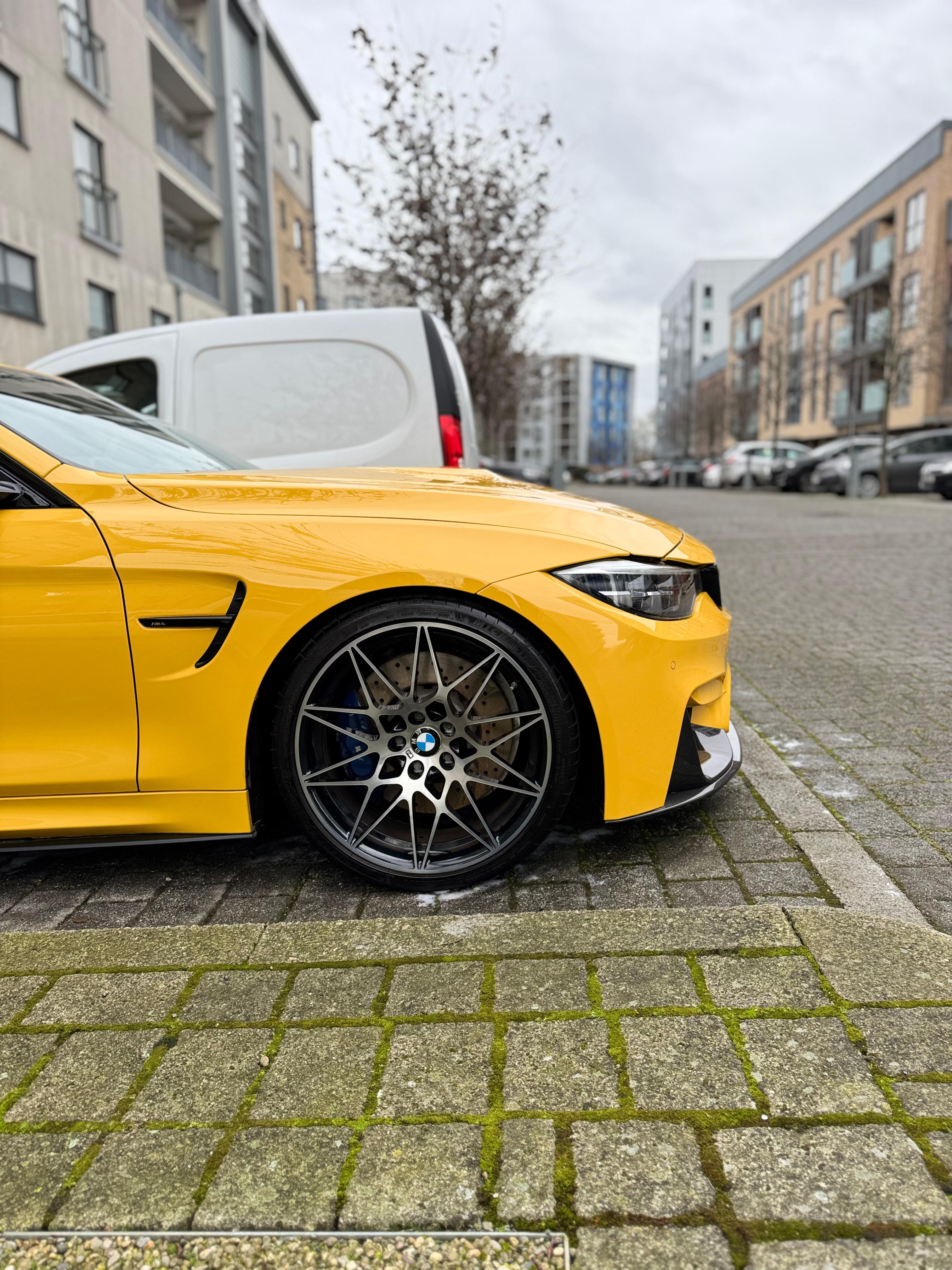 VIP Valet (Small Cars - Hatchback, 5 Seaters, Coupe, Estate)