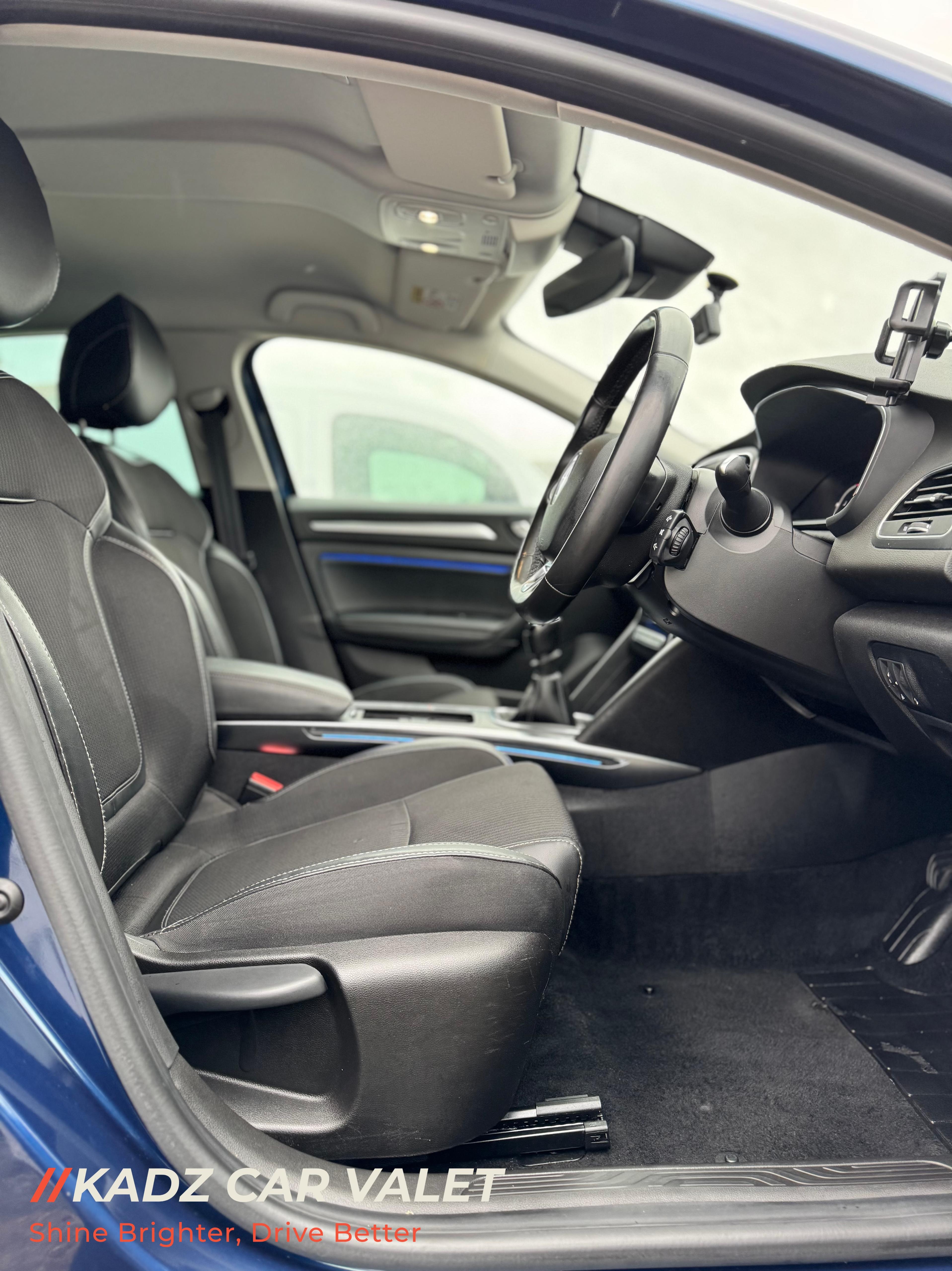 Ceramic Finish + 2 Year Coating (Small/Large Vehicles)