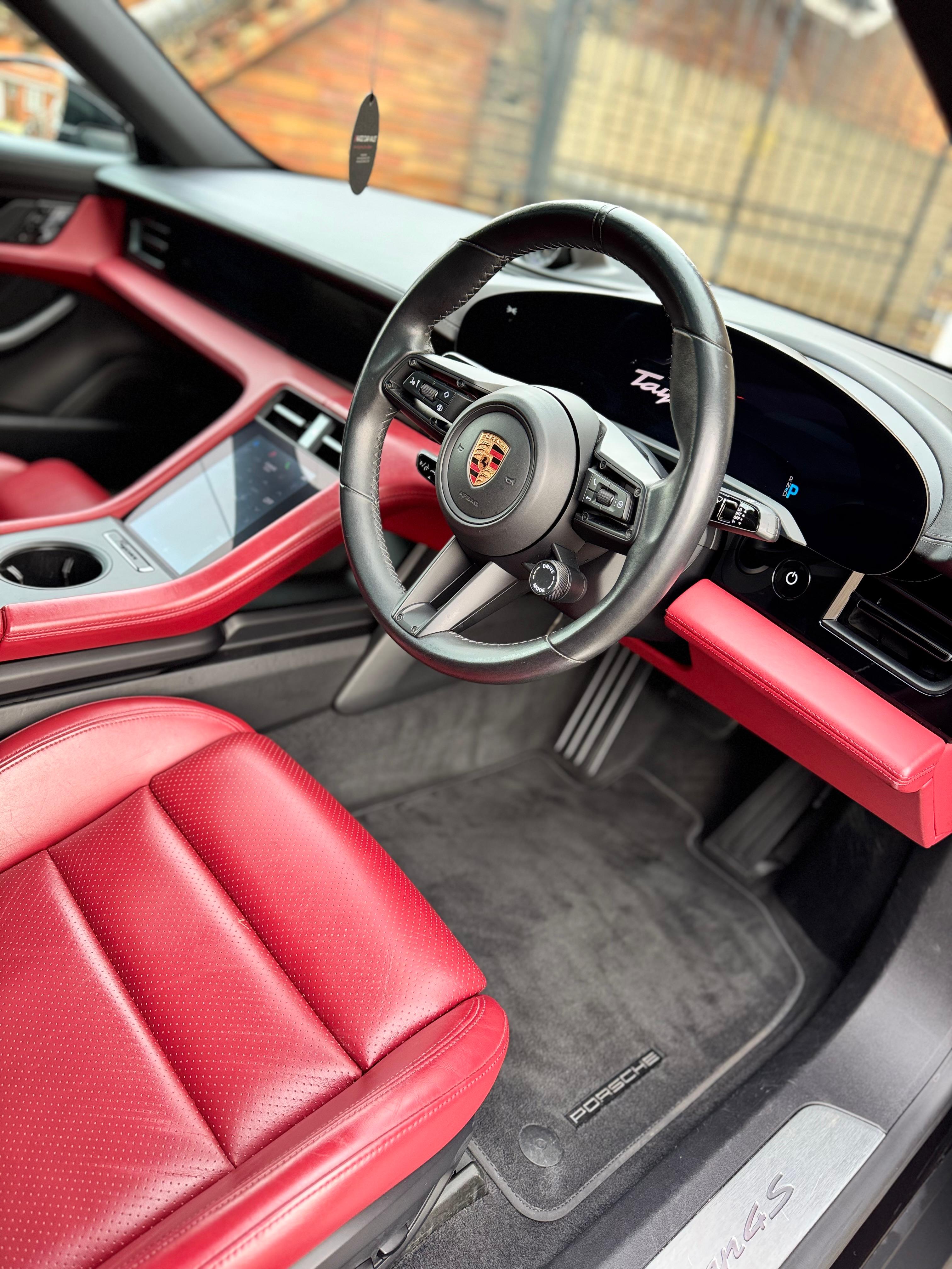 Ultimate Finish (Small Cars - Hatchback, 5 Seaters, Coupe, Estate)