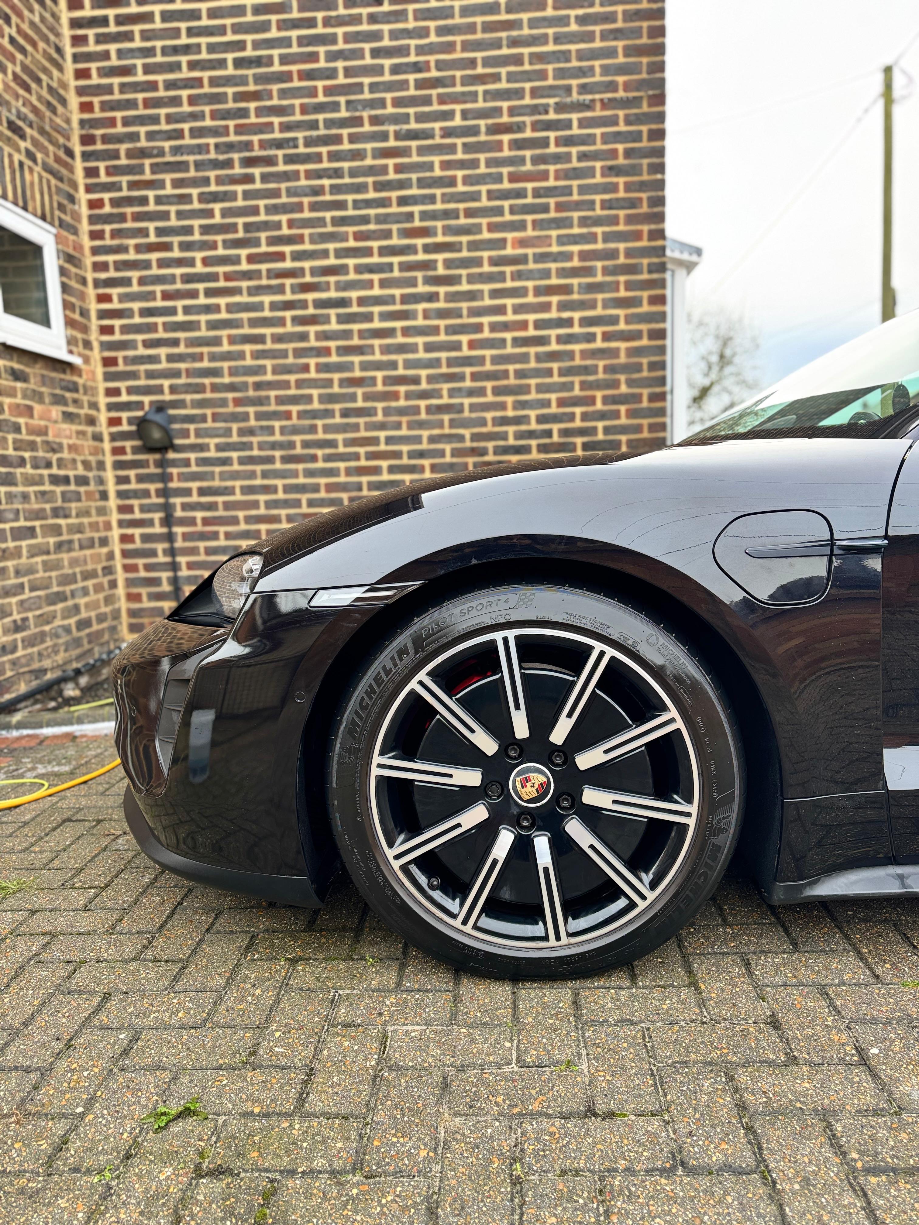 Ultimate Finish (Small Cars - Hatchback, 5 Seaters, Coupe, Estate)