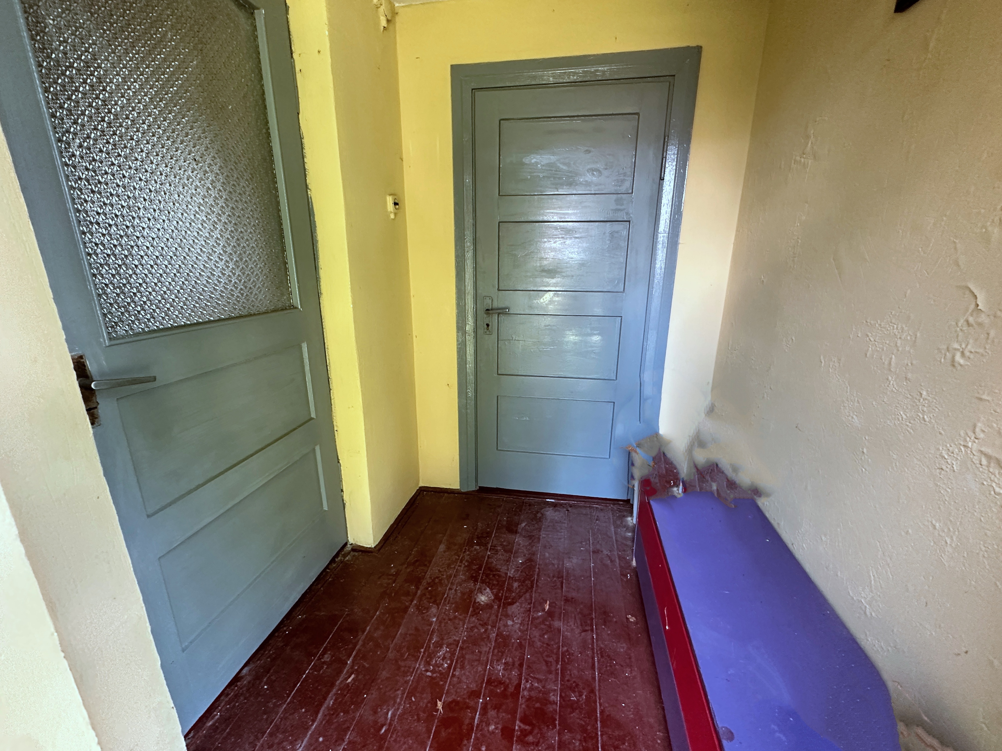 Kupiškio rajone, Antašavos miestelyje, parduodamas mūrinis gyvenamasis namas