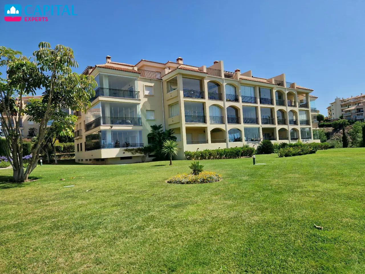 Ispanijoje, Andalūzijos reg., Malagos prov., Mijas mieste parduodami 157 kv.m. apartamentai