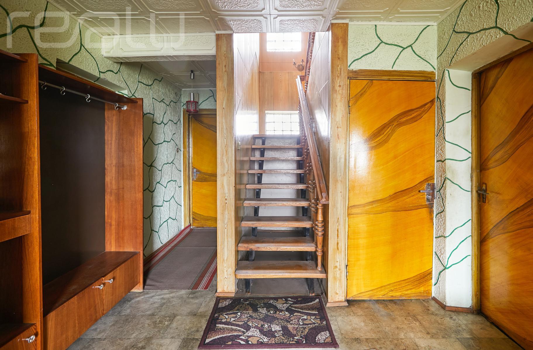 Kaišiadorių rajone, Kunionių kaime parduodamas 207,87 kv.m. namas