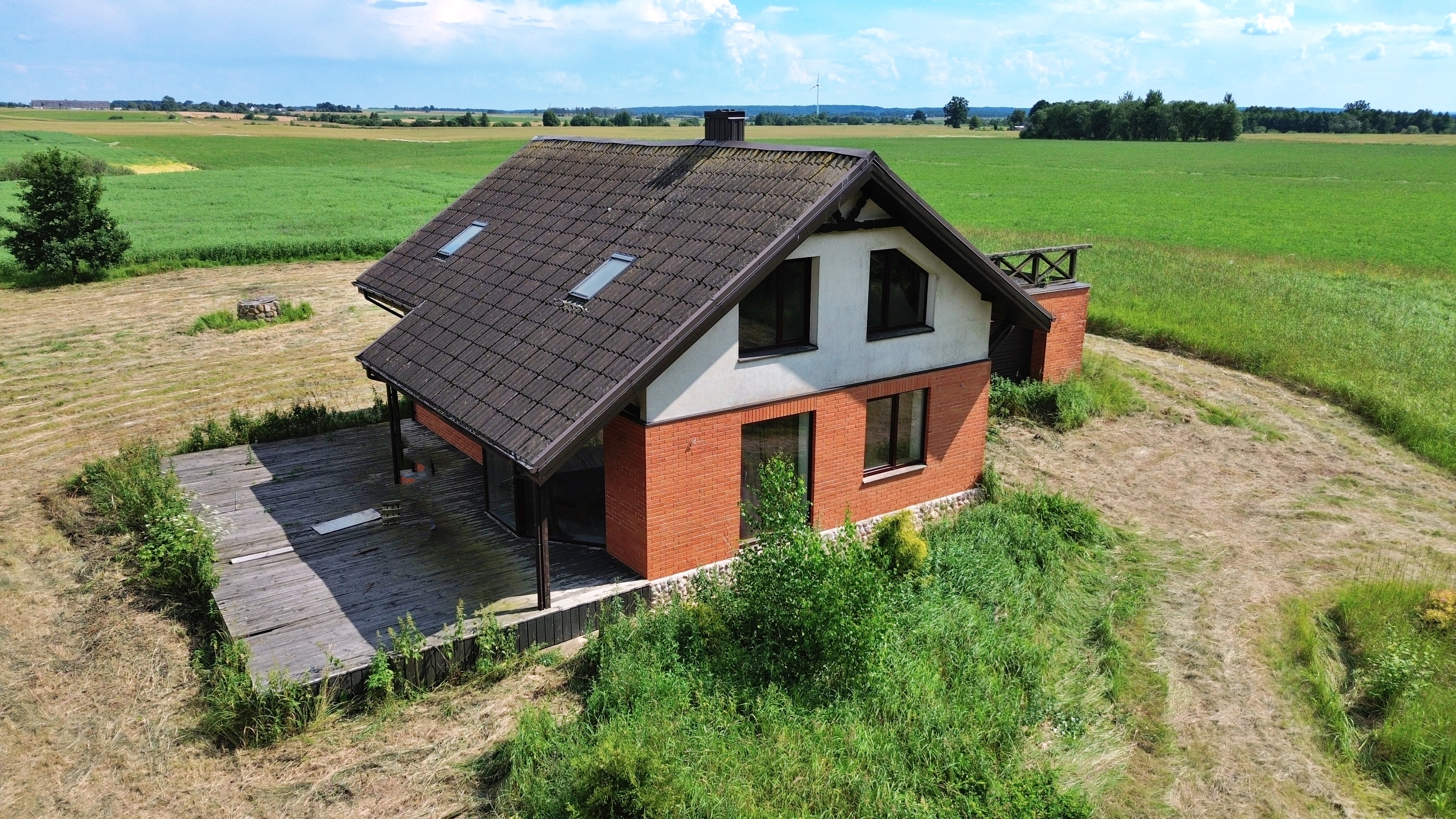 Kaišiadorių rajone, Pazaliesės kaime, prie miško, parduodamas namas