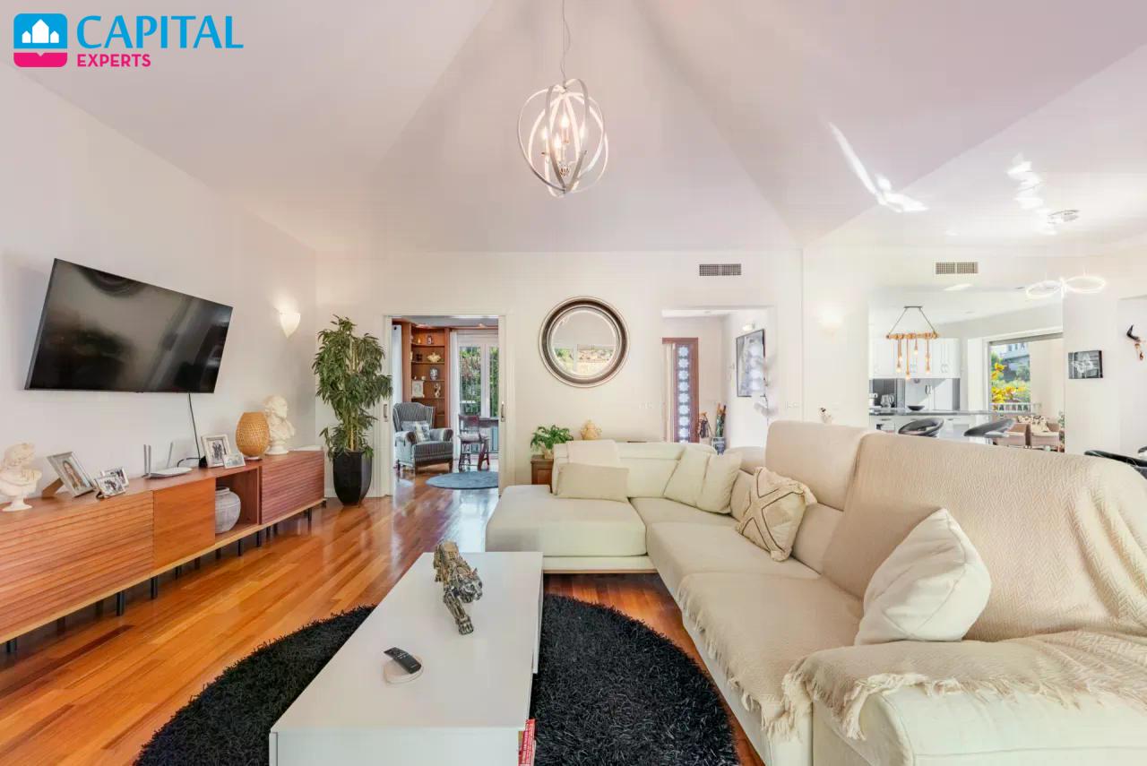Ispanijoje, Andalūzijoje, Malagos provincijoje, Mijas, parduodama 503 m² Vila Mijas Costa
