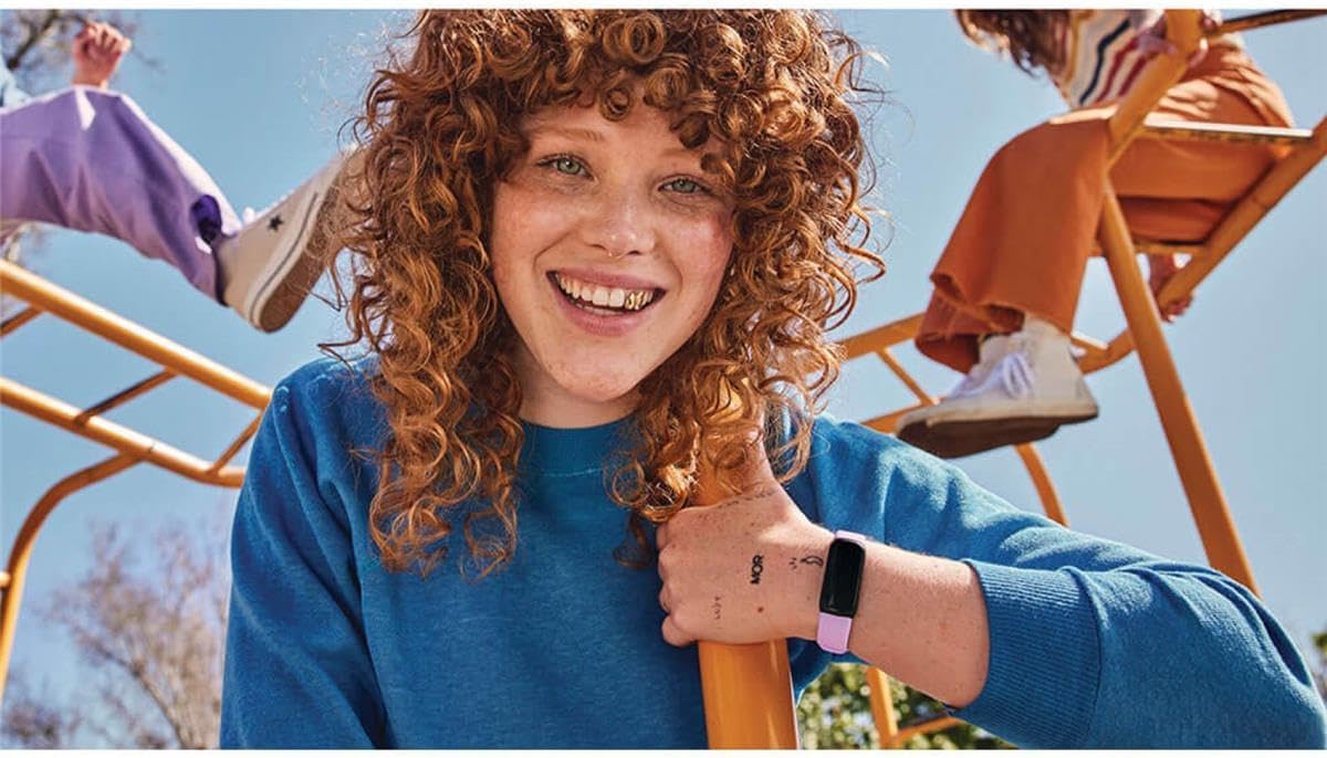 Fitbit Inspire 3 Health &-Fitness-Tracker with Stress Management,e, Lilac, One Size (S & L Bands Included)