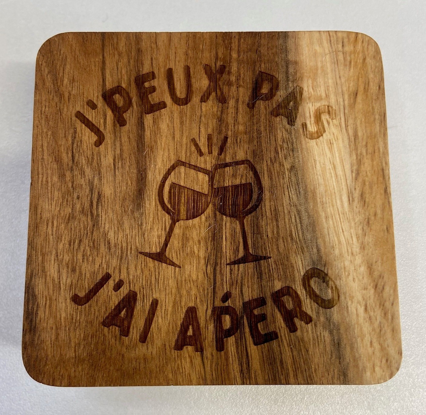 Sous-verres en bois "J'peux pas j'ai apéro"