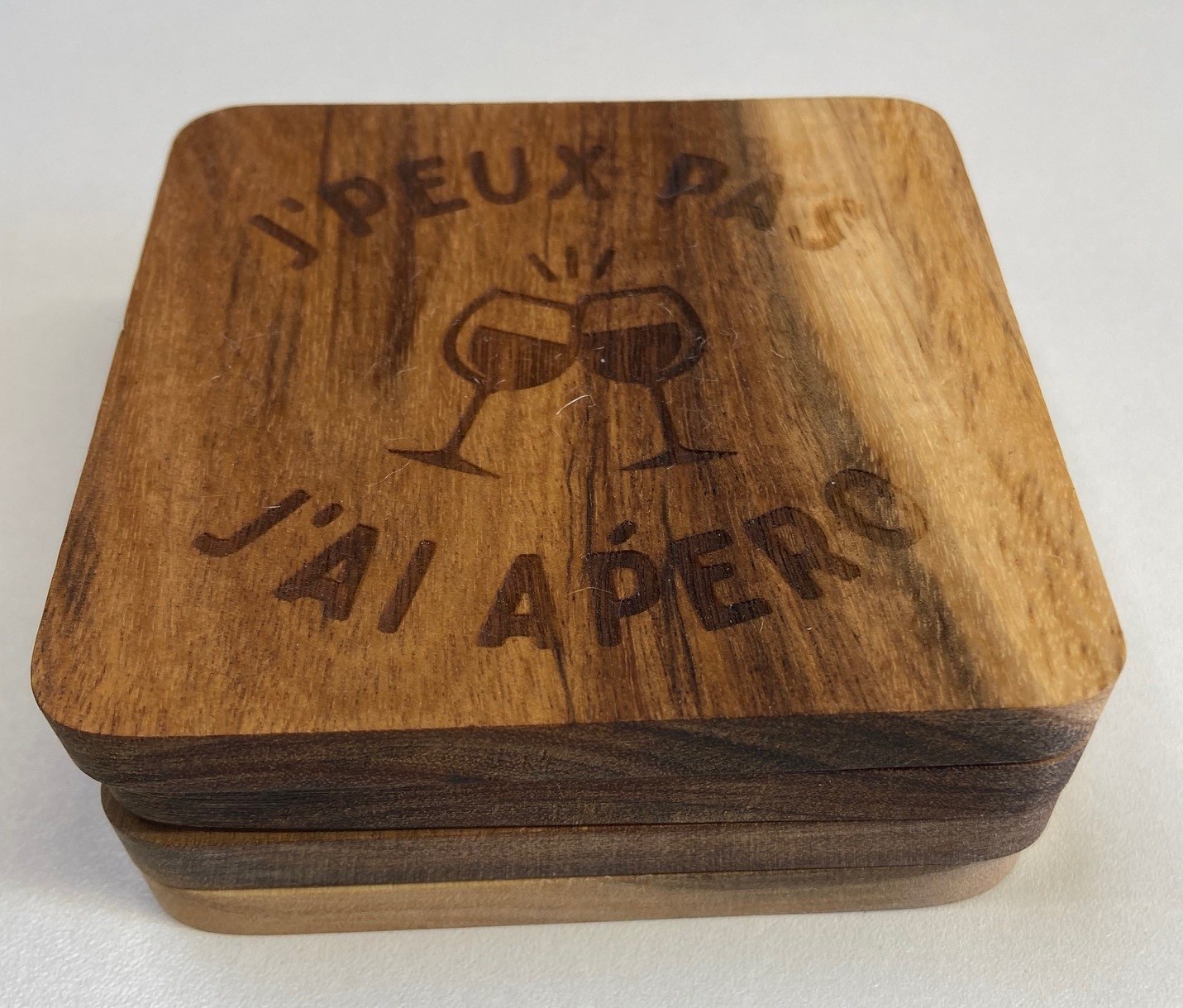 Sous-verres en bois "J'peux pas j'ai apéro"