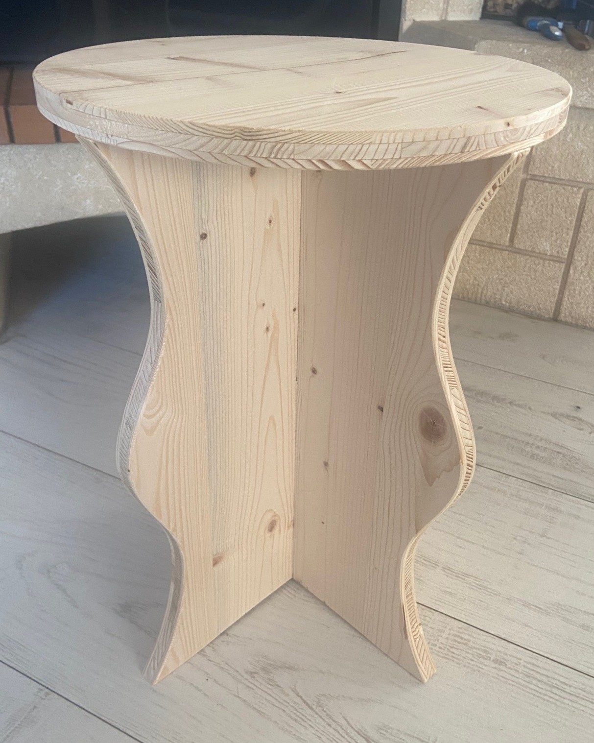 Tabouret d'appoint "Rond" en bois massif