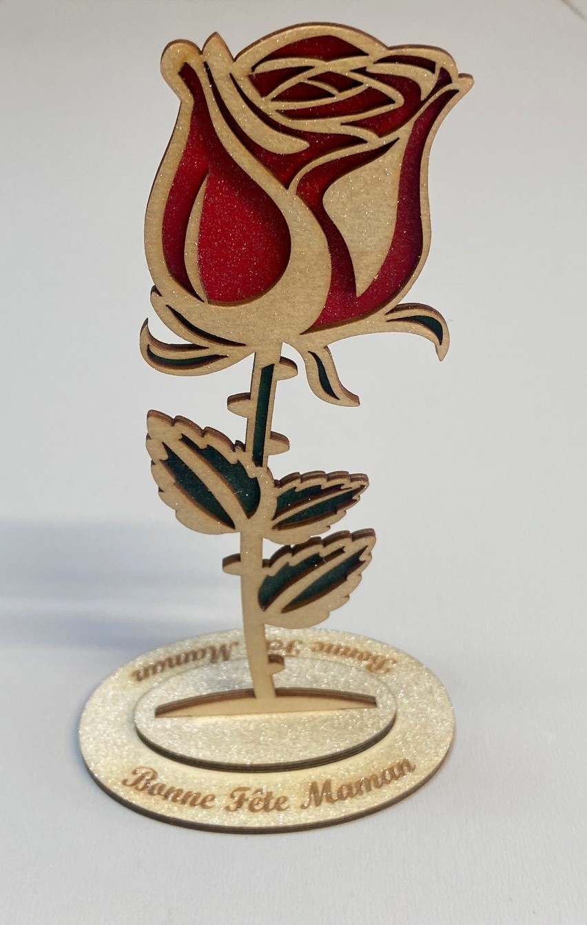 Spécial Fête de mère: Fleur sur socle en bois couleur