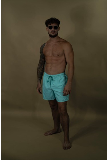 Isuju beach shorts