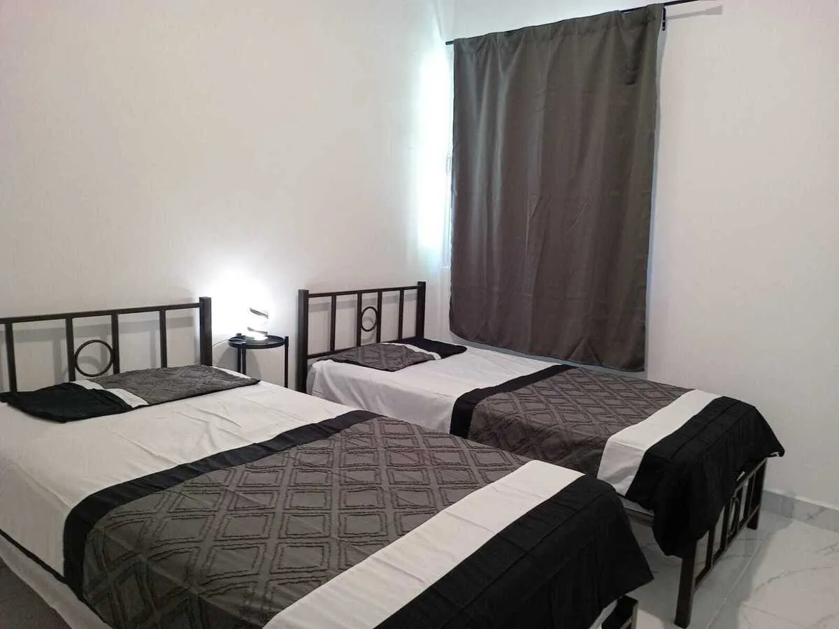 🏡 Furnished 3-Bedroom Apartment 
