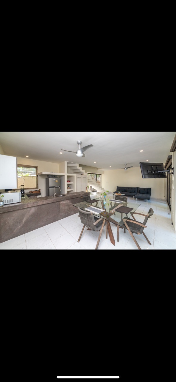 Spacious & Comfortable 2-Bedroom Apartment