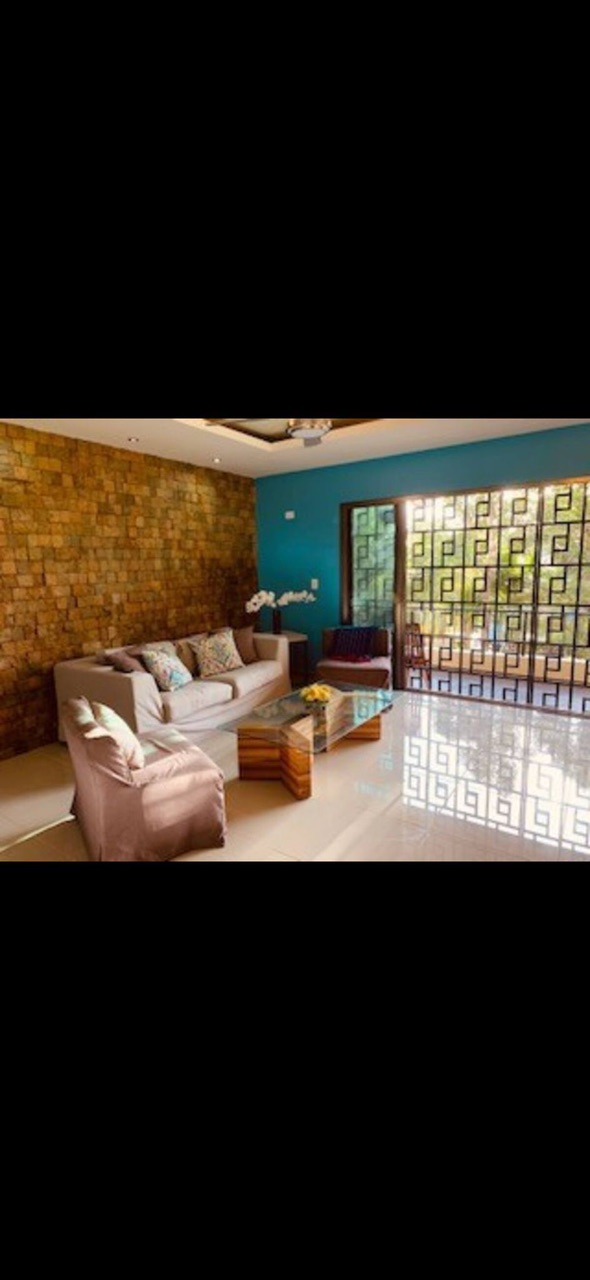 🏠 2-Bedroom Apartment in La Veleta
