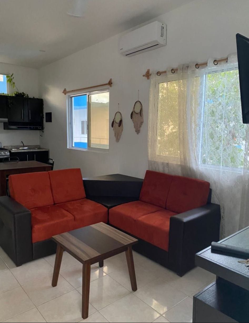 Furnished apartment in La Veleta! 🏘️