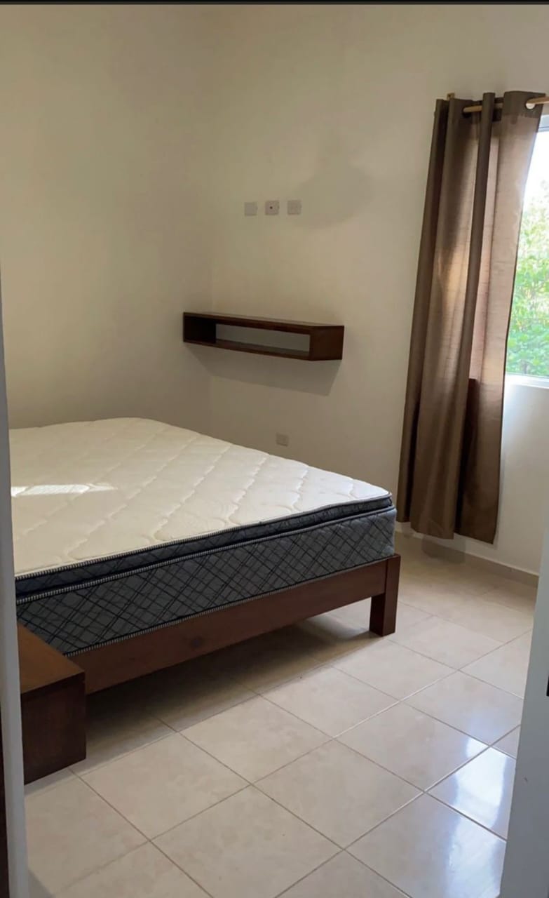 Furnished apartment in La Veleta! 🏘️