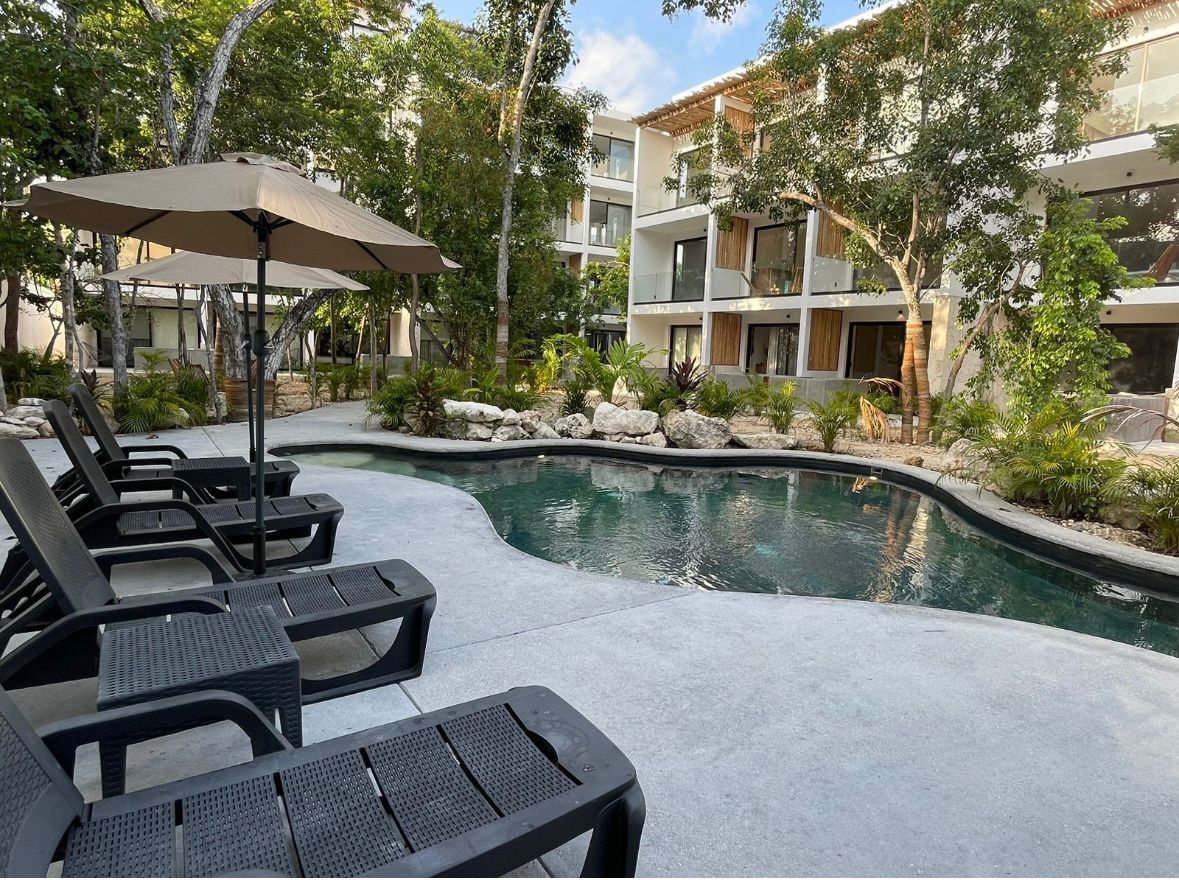 New furnished studios in La Veleta, Calle 8 Sur! 🏘️