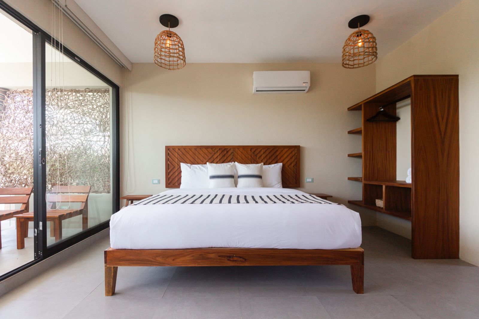  Estudio Xamira – La Veleta  $10,000MXN full amenities