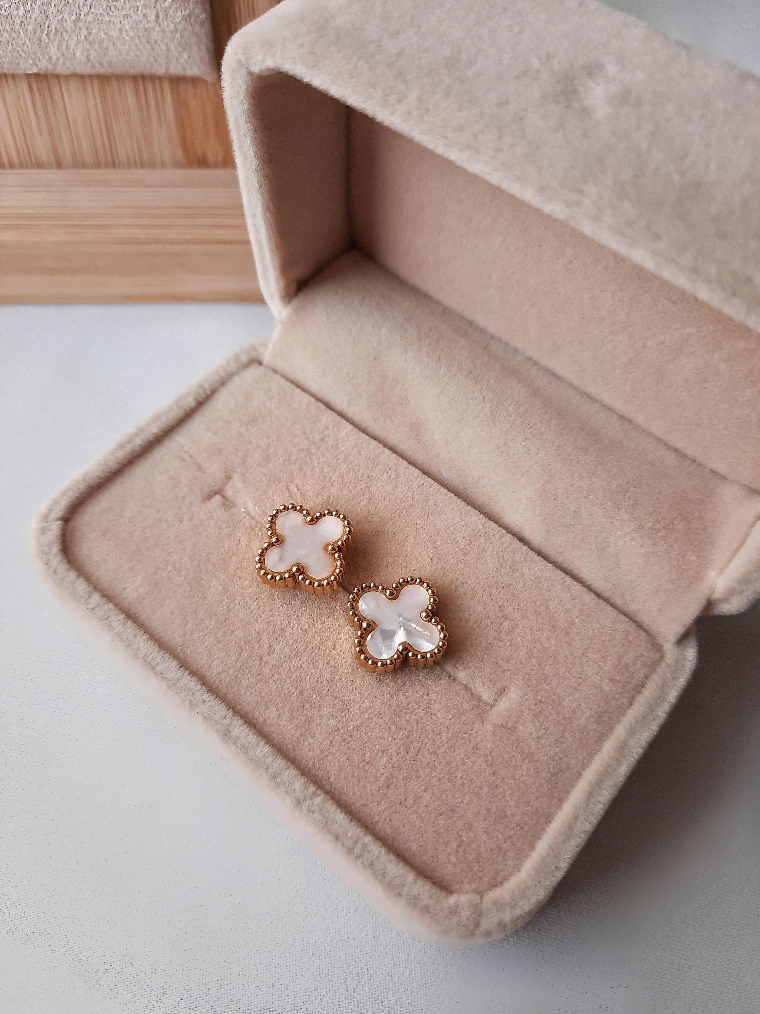 Ensemble Ivory Clover