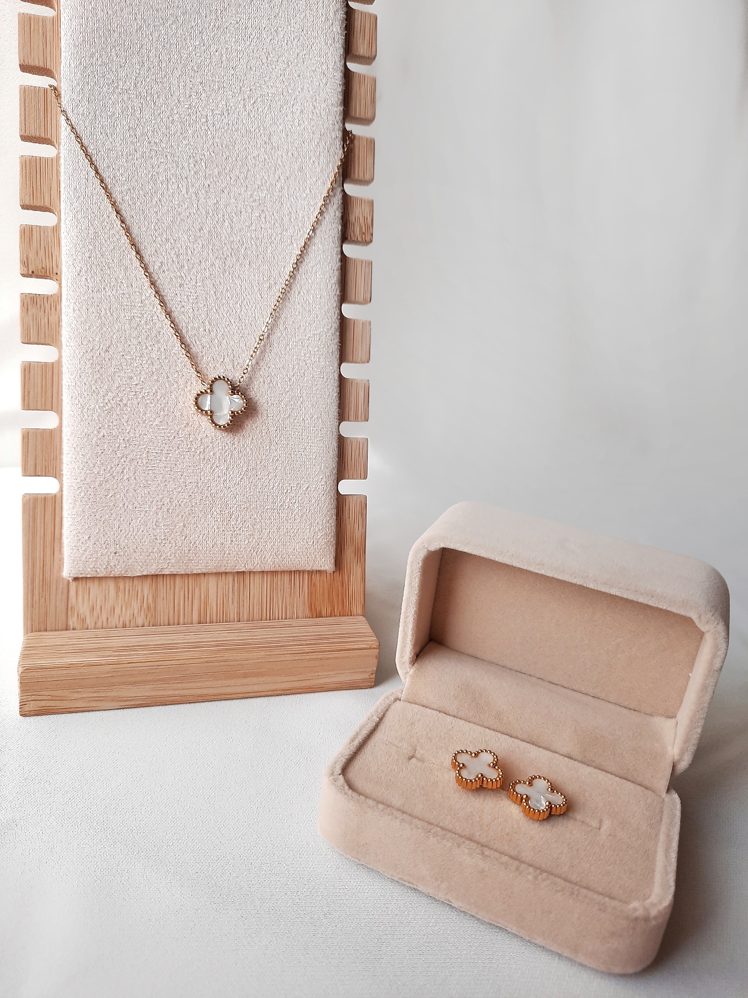 Ensemble Ivory Clover