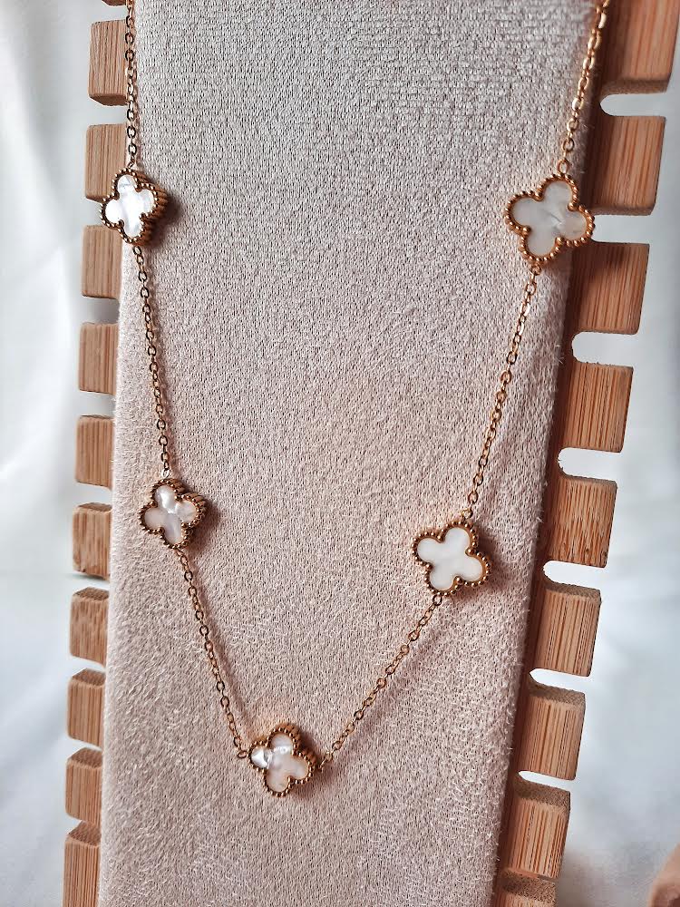 Ensemble Full Ivory Clover 