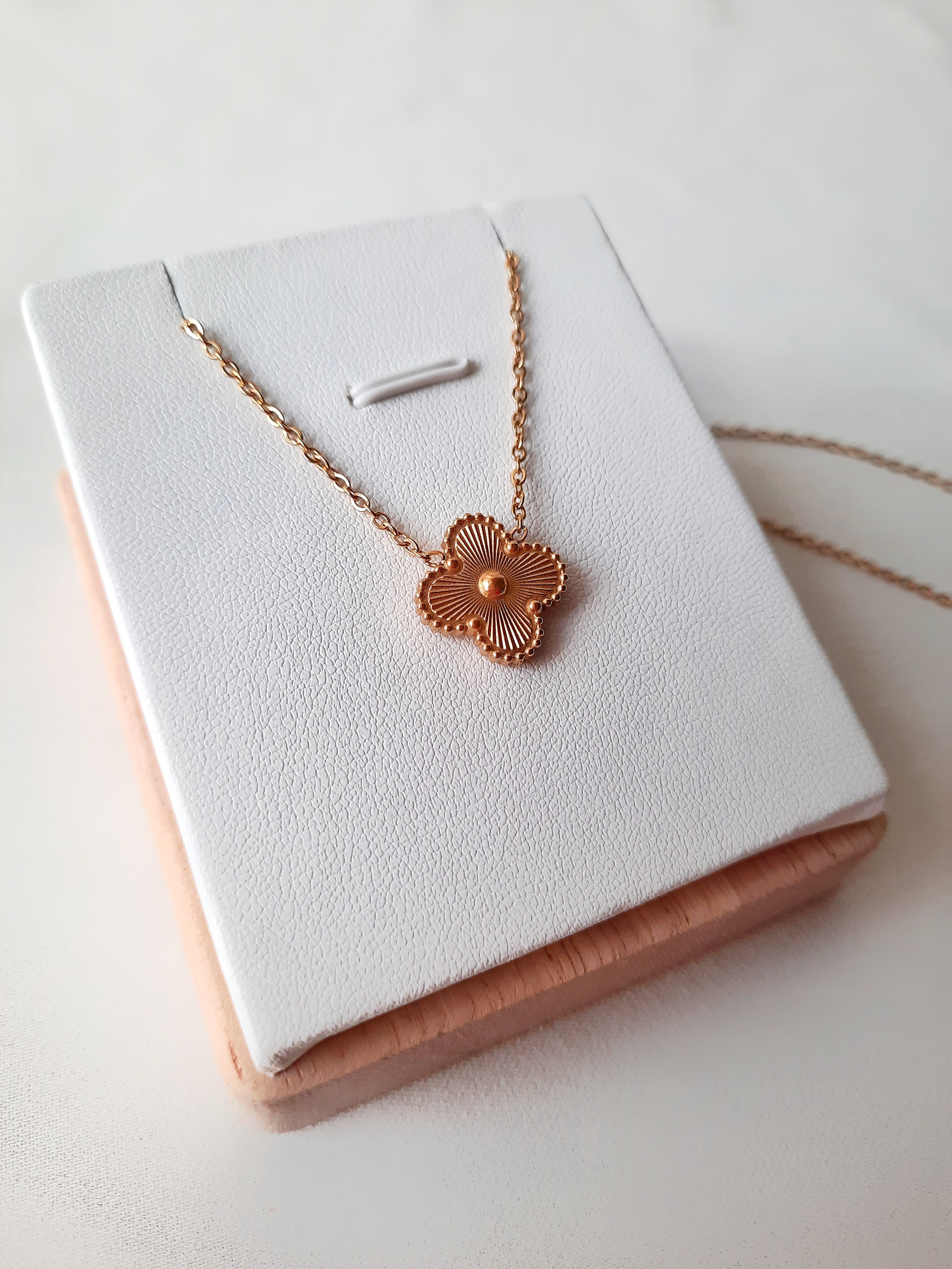 Collier Gold Clover