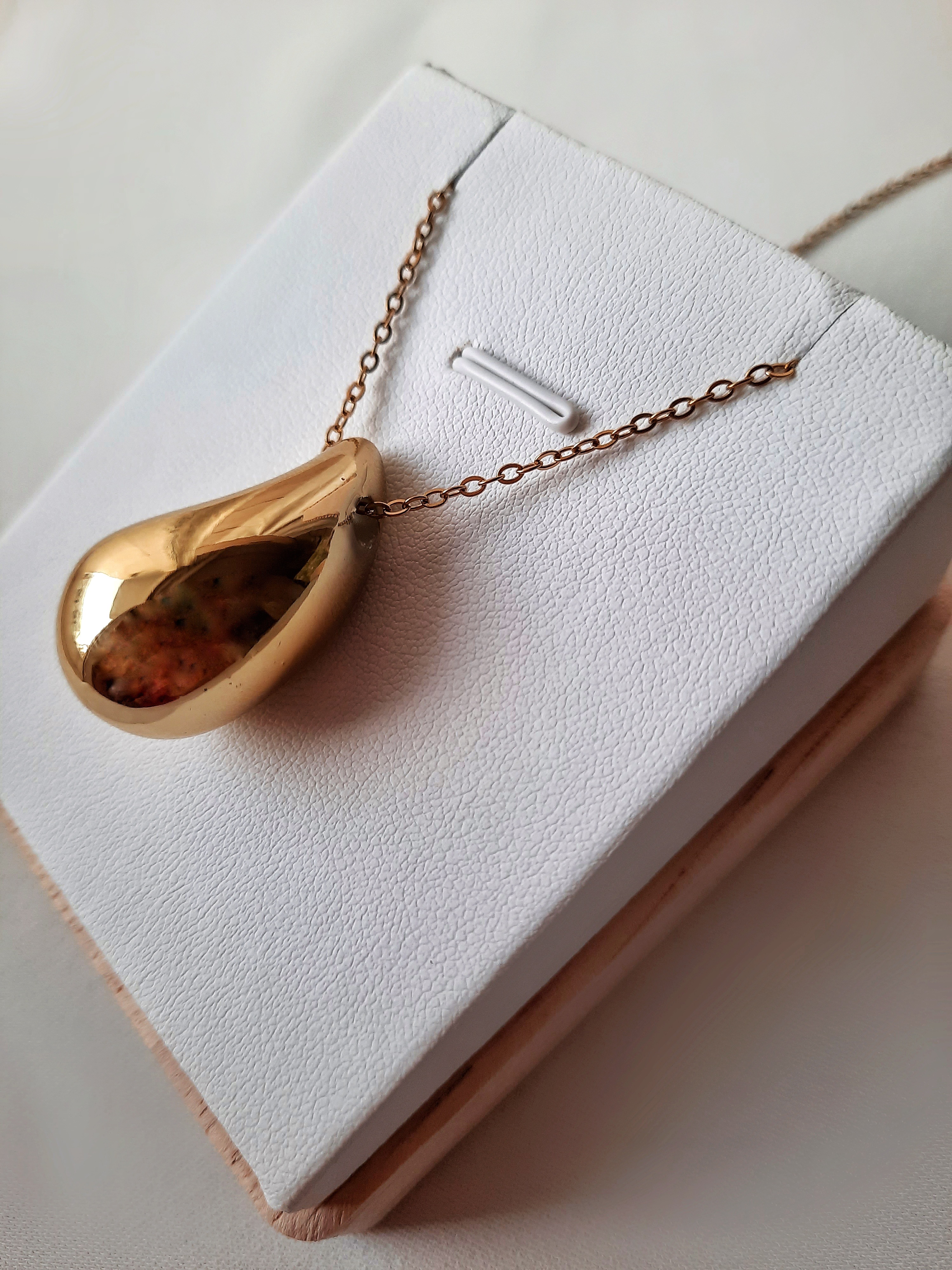 Ensemble Eternal drop