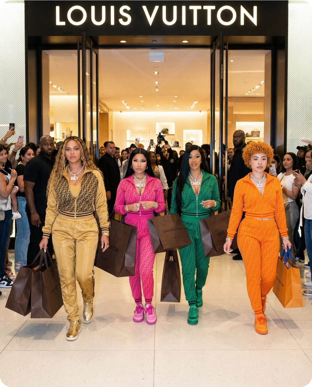 Girl Icons Women’s Heavyweight Boxy Tee