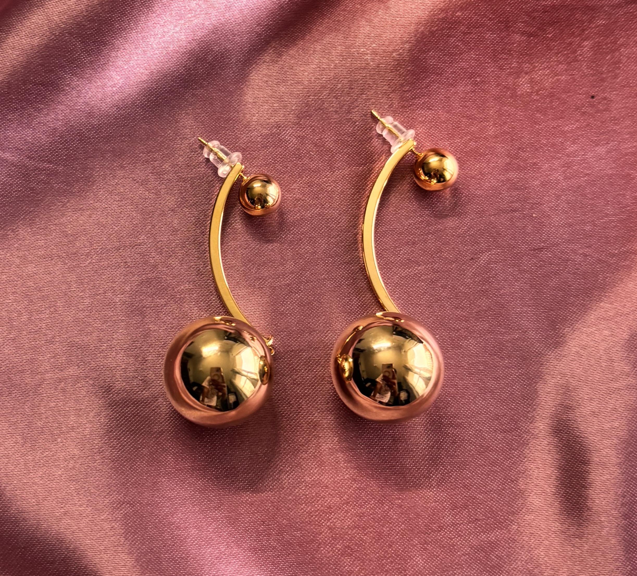 Gold Tone Drop Earrings
