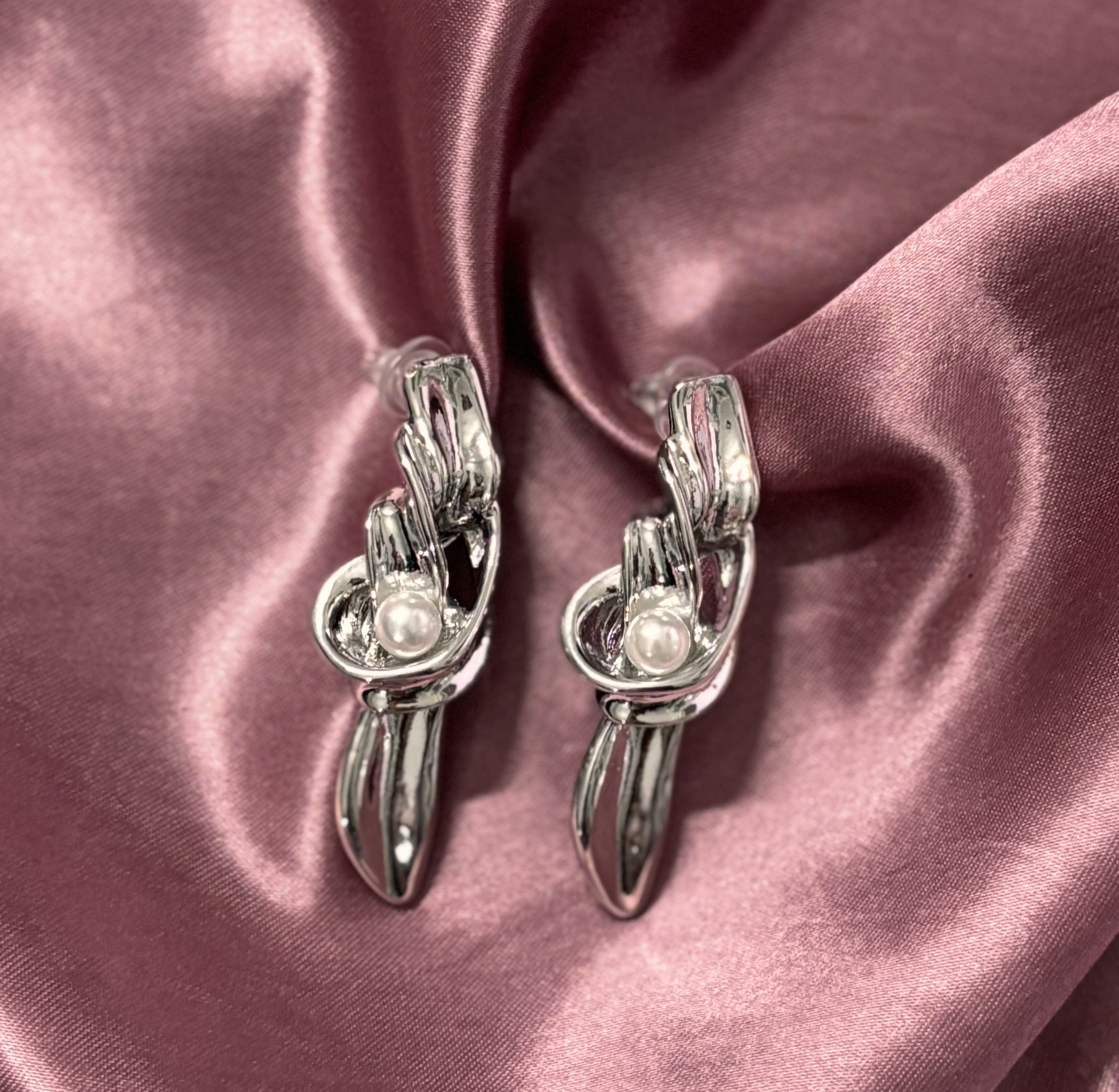 Elegant Silver Pearl Earrings